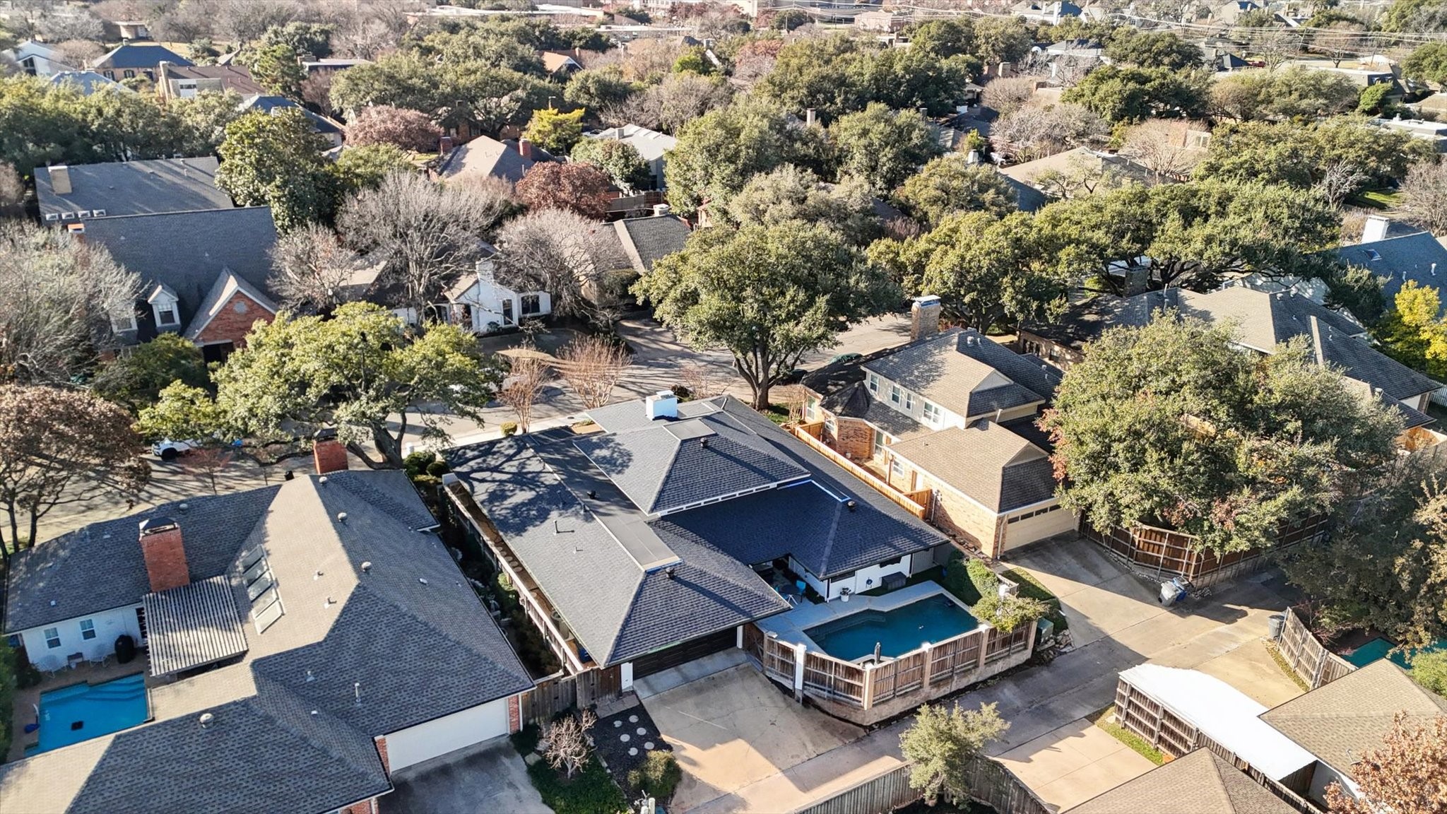 7015 Chevy Chase Avenue