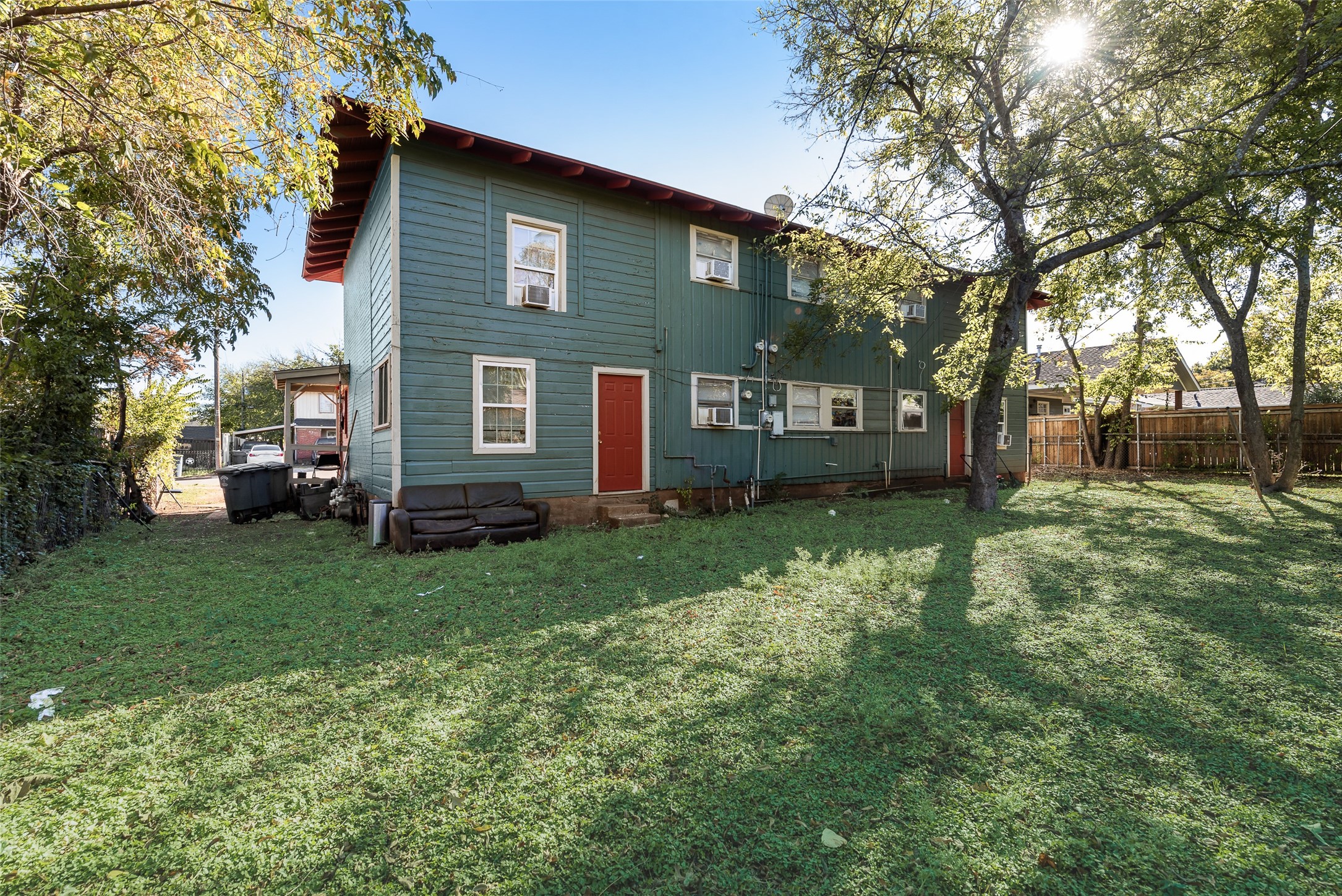 4115 Lakehurts Court