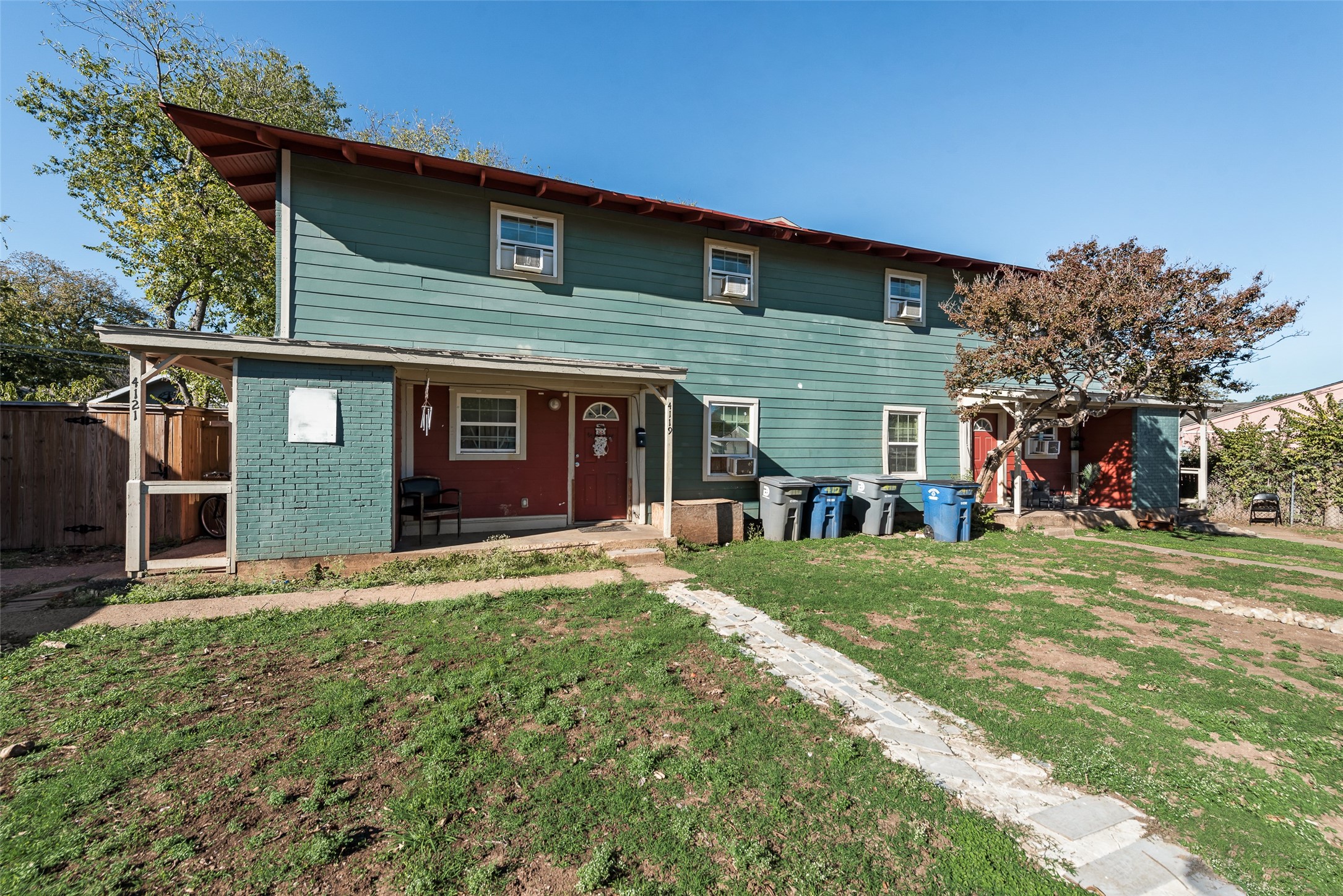 4115 Lakehurts Court