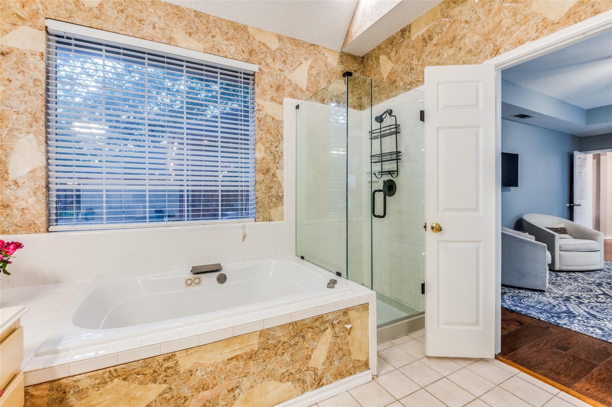 3904 Brookfield Drive