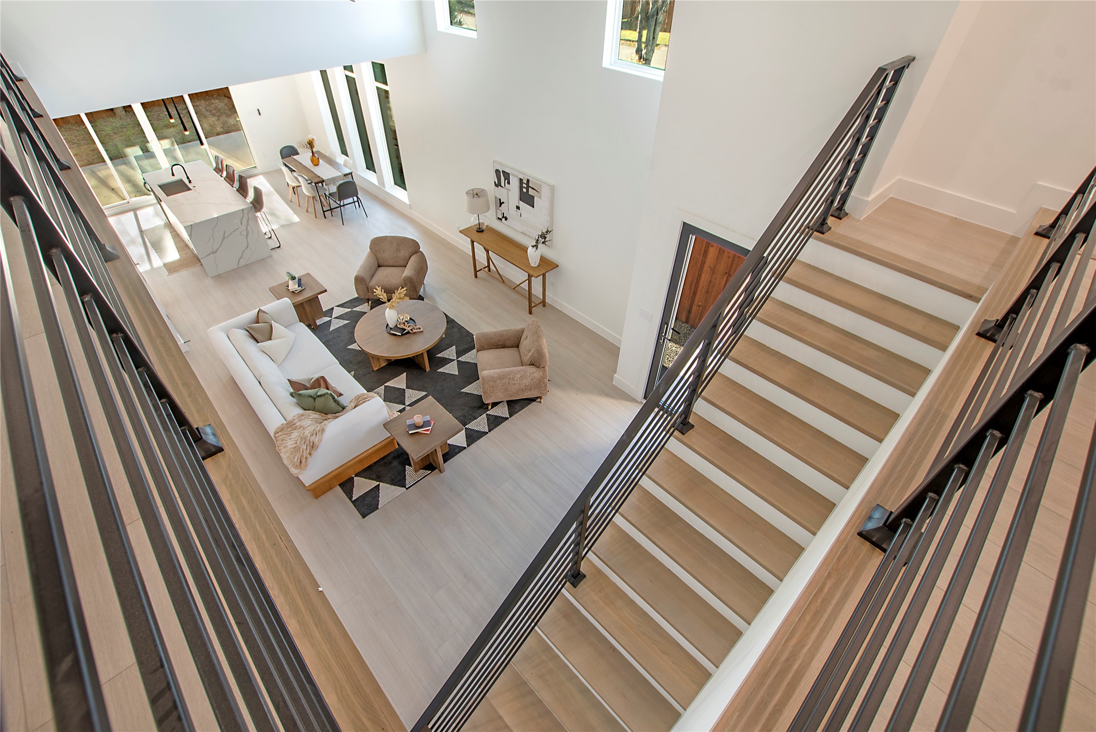 2406 Throckmorton Street