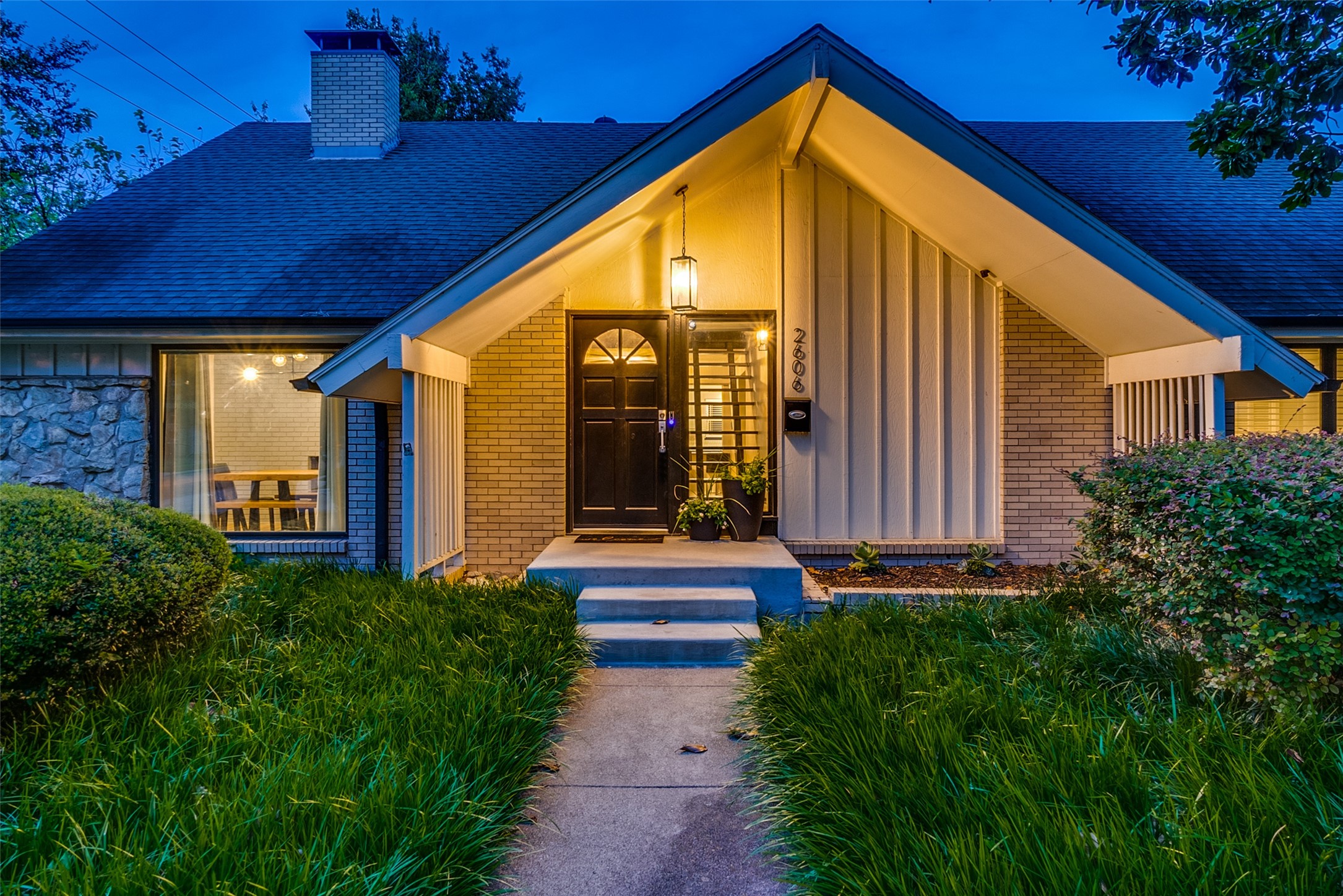 2606 Beechmont Drive
