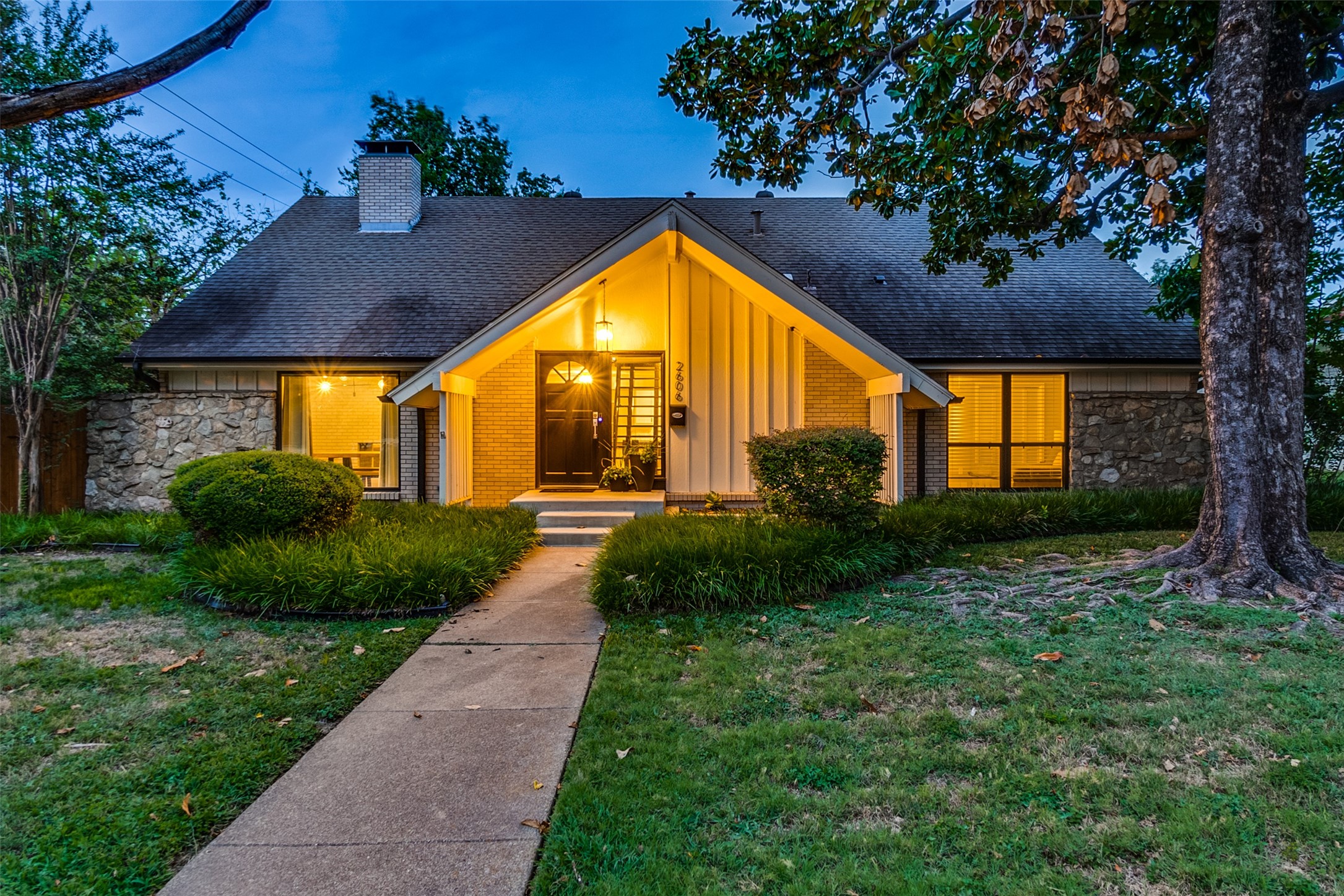 2606 Beechmont Drive