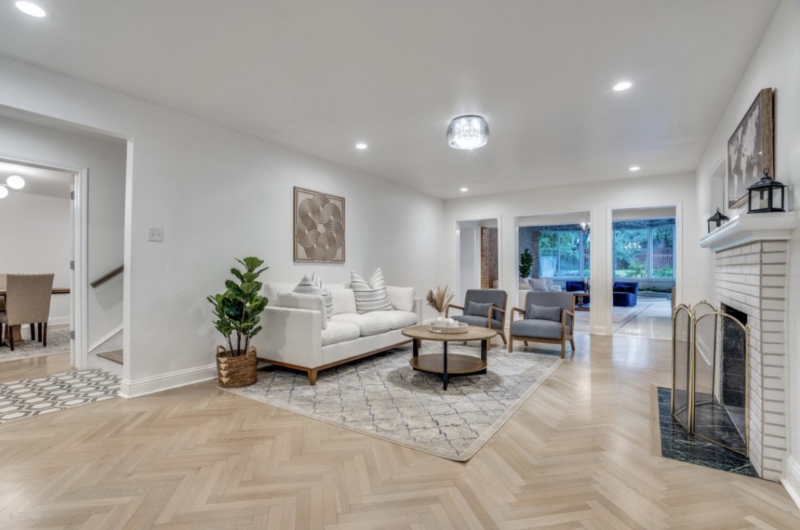 4804 Alan Dale Lane