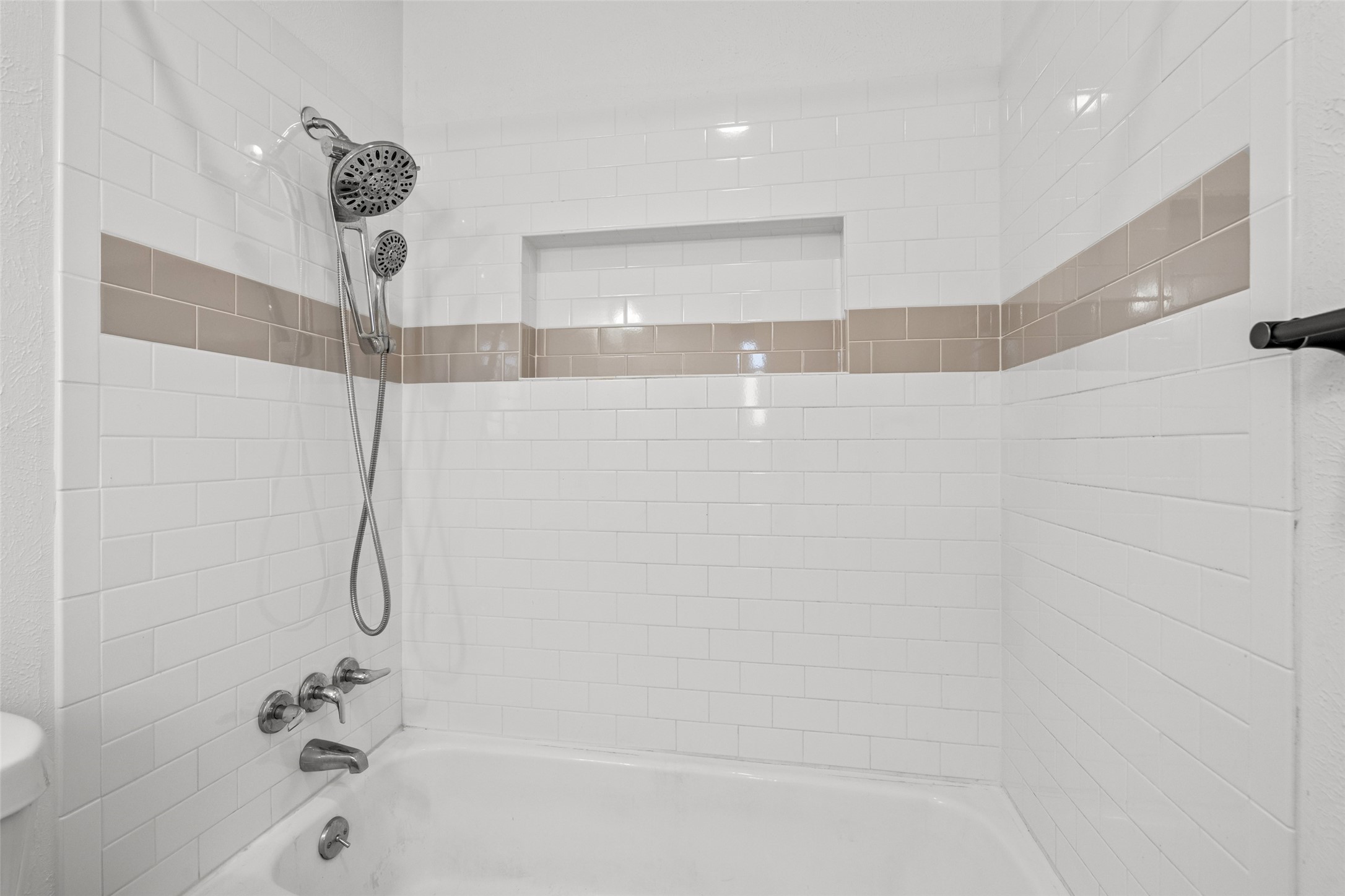 6429 Dorchester Trail