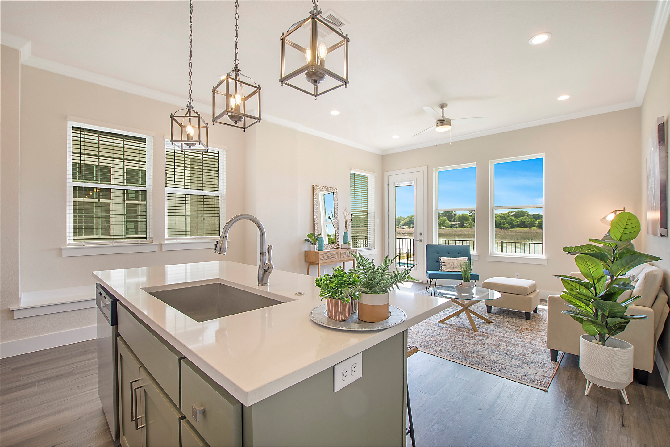 1319 W Main Street 15