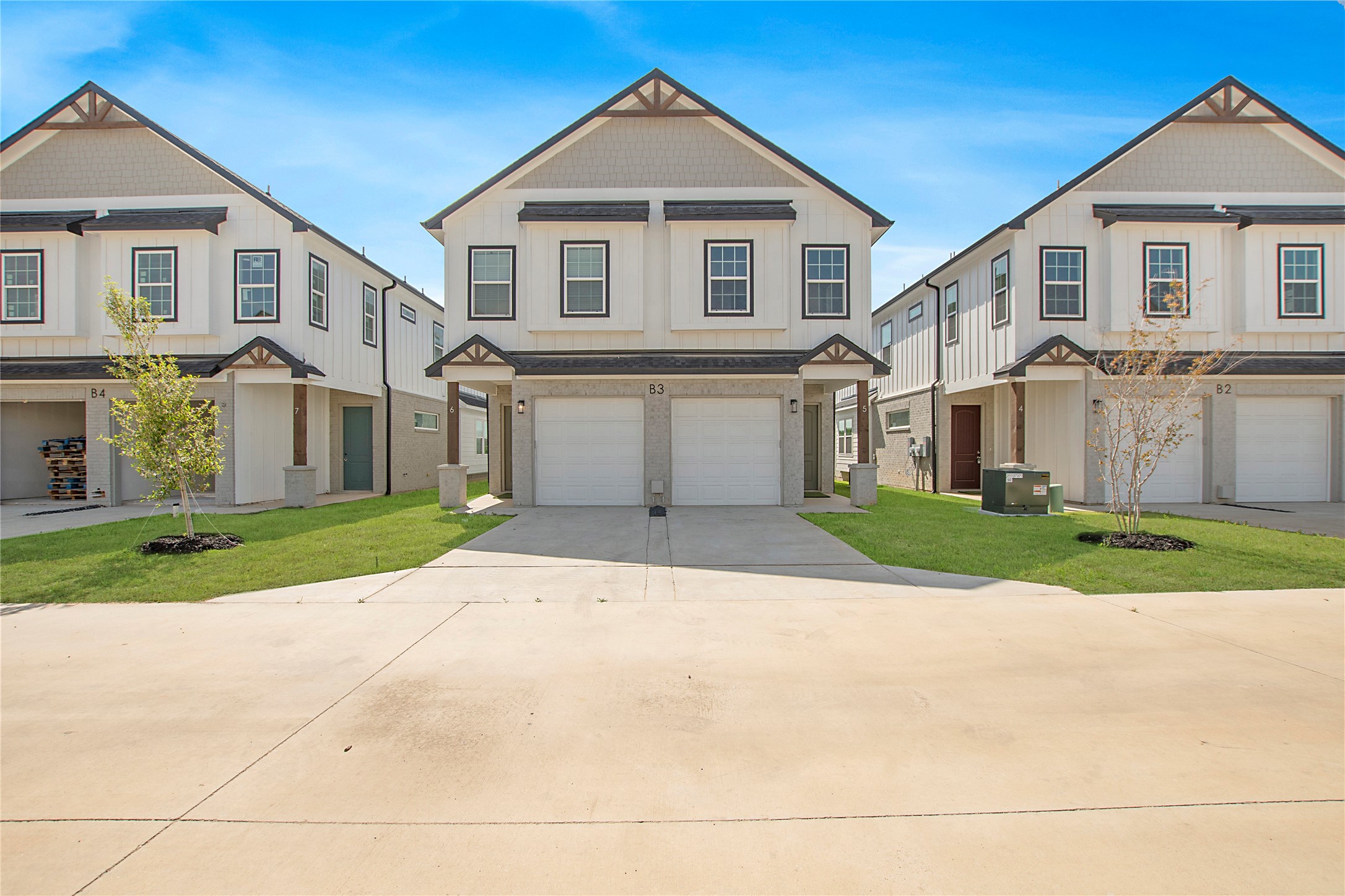 1319 W Main Street 19
