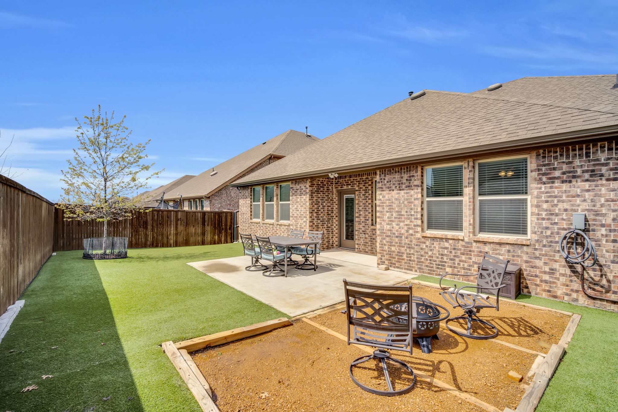 113 Colony Way