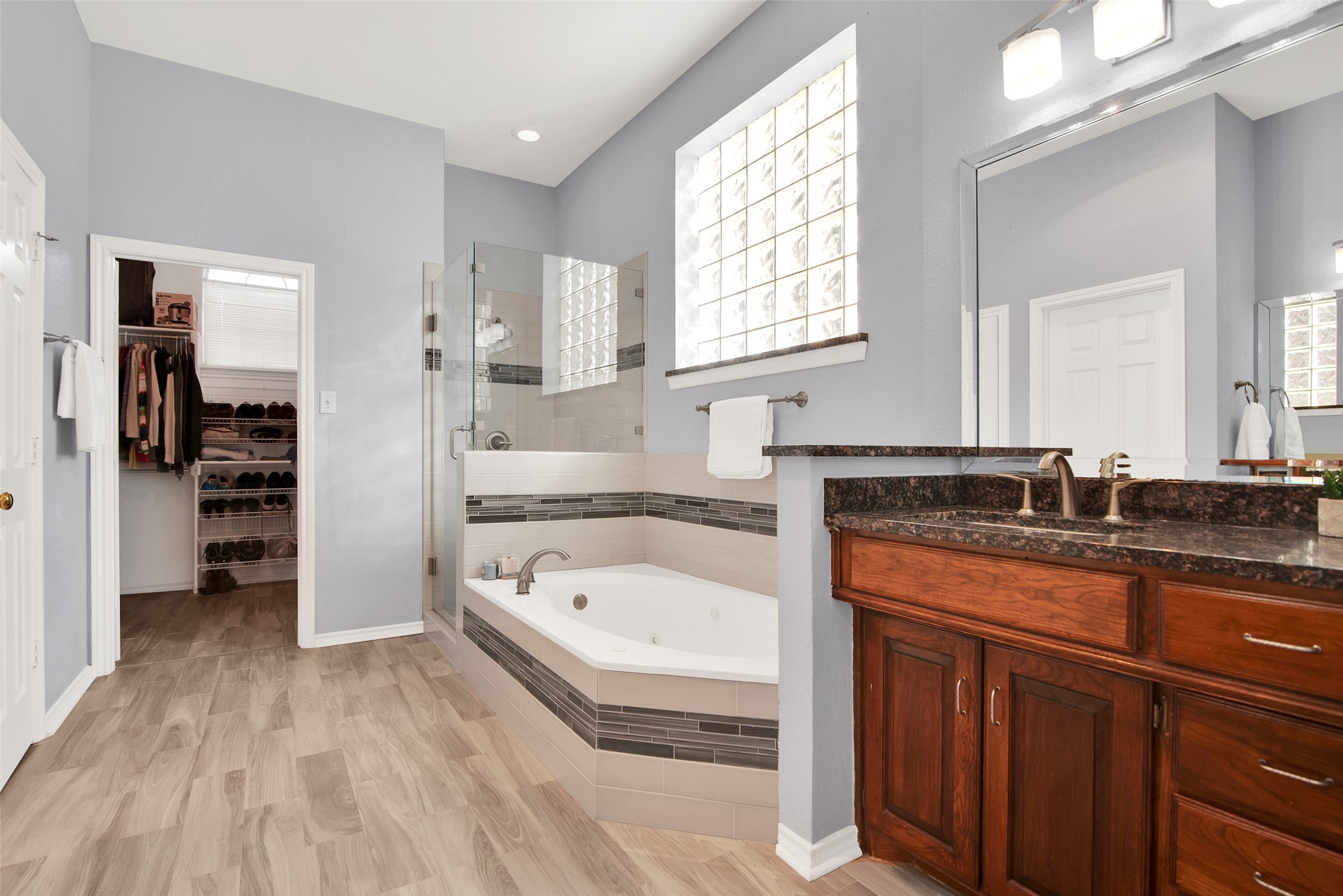 851 Pelican Lane