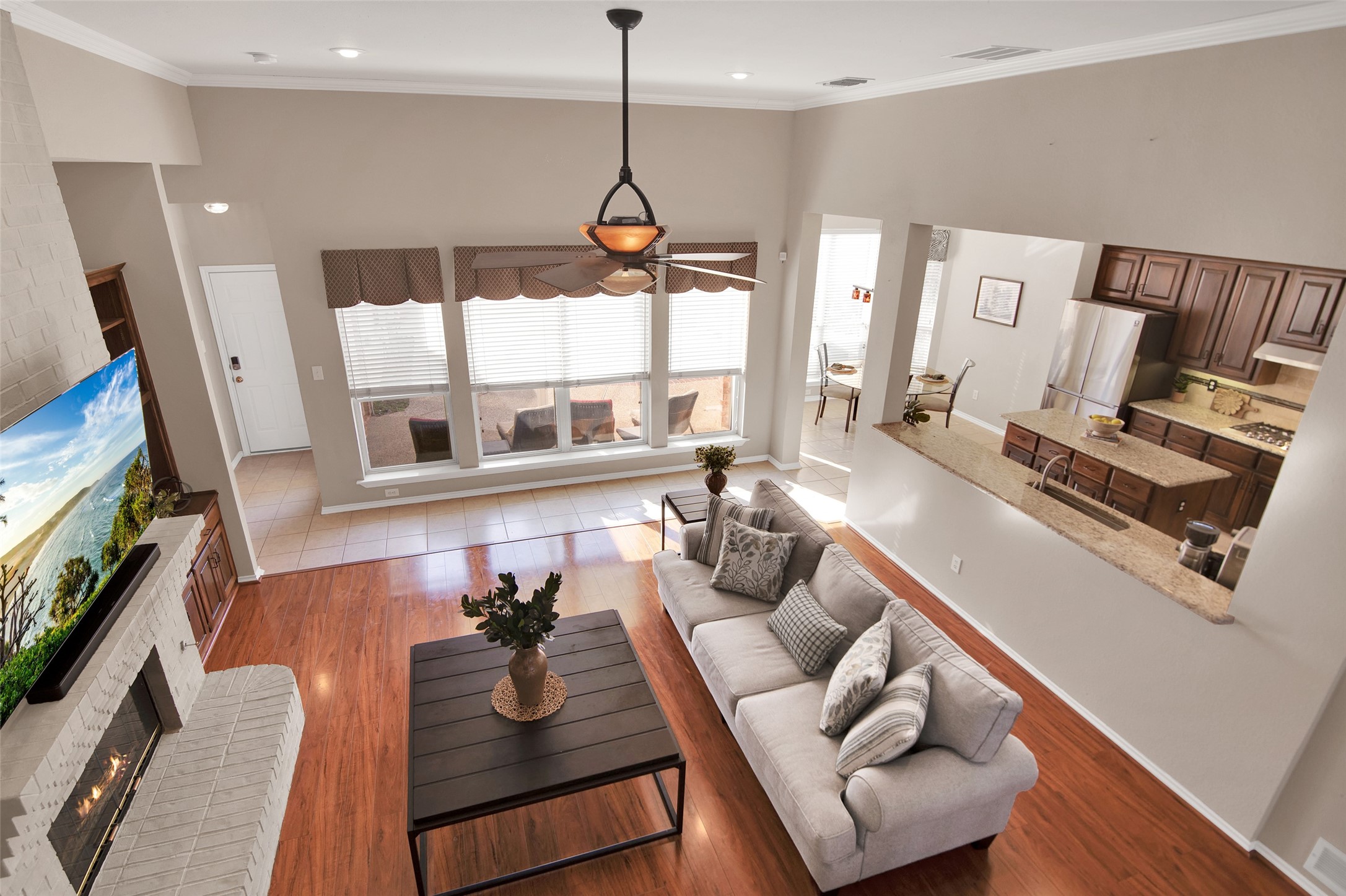 851 Pelican Lane