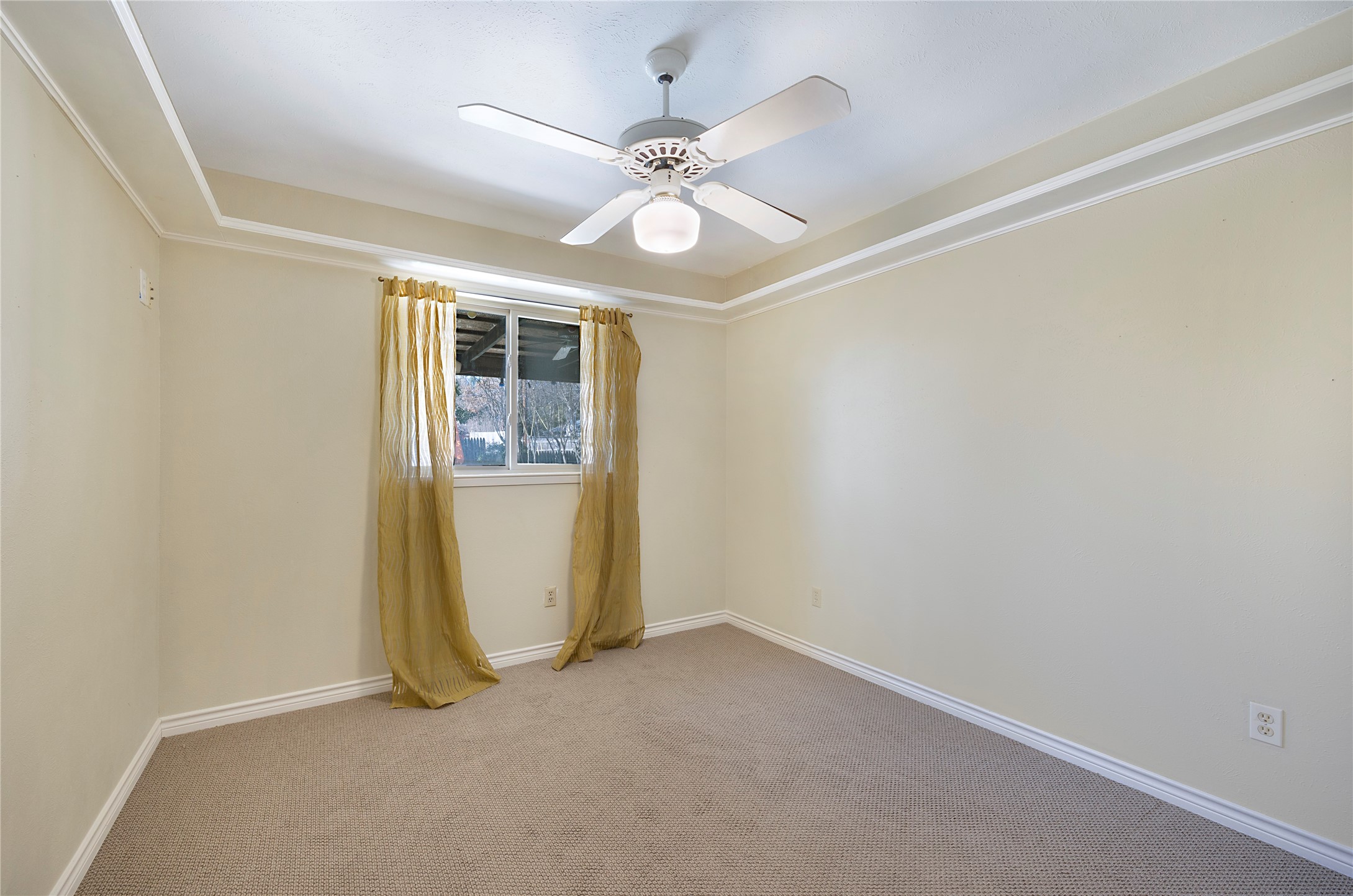 1629 Wisteria Way