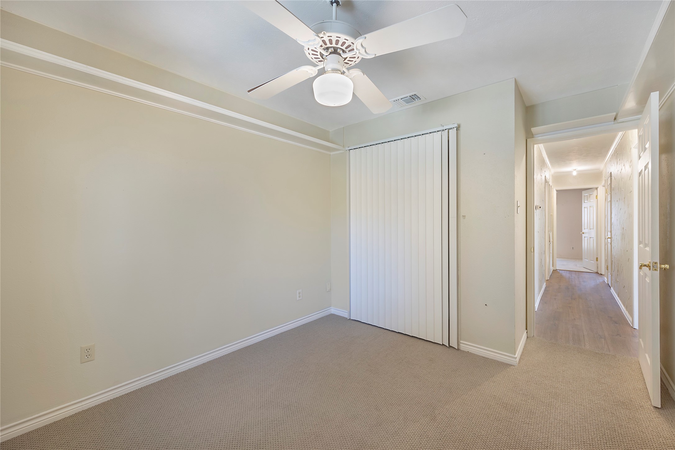 1629 Wisteria Way