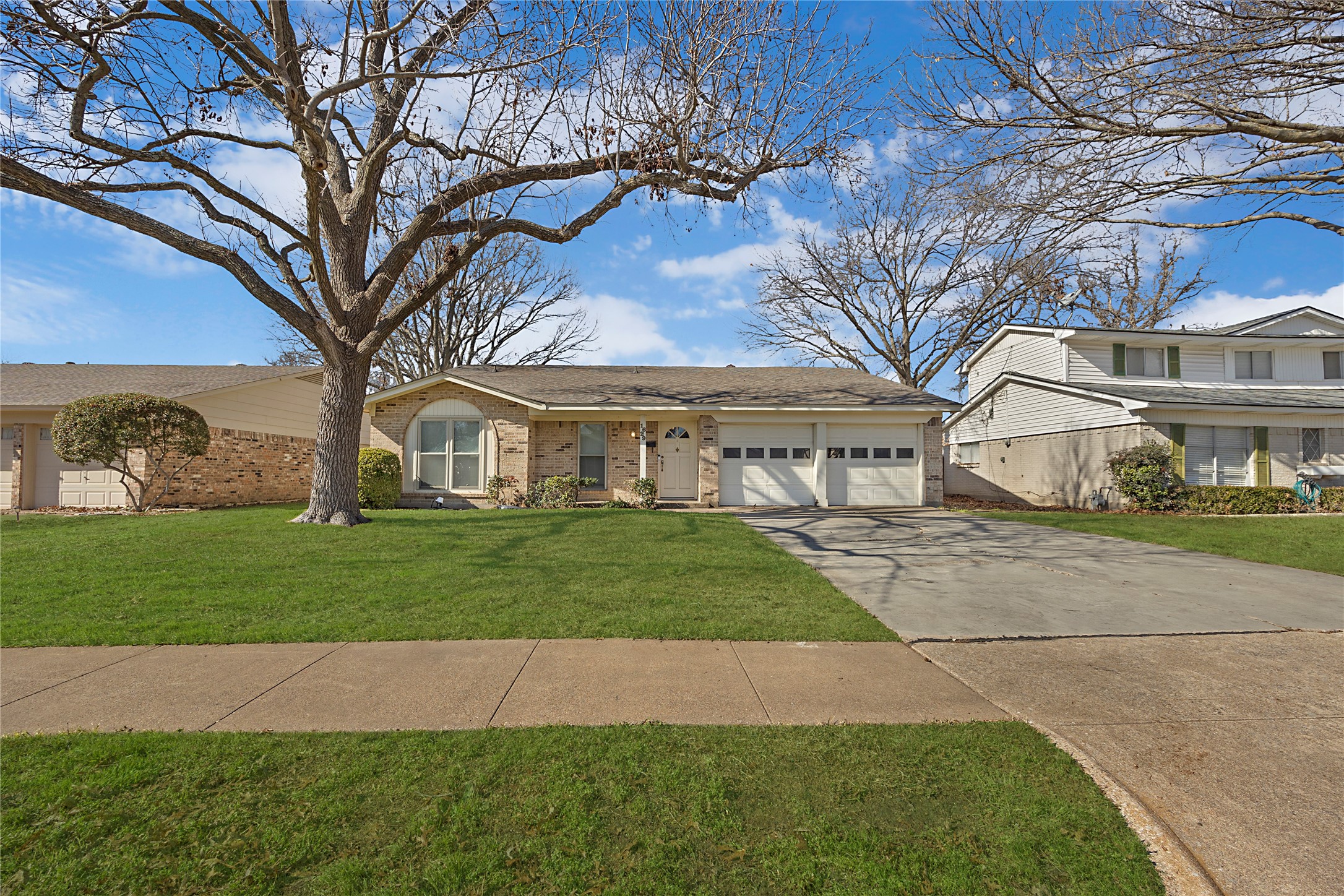 1629 Wisteria Way
