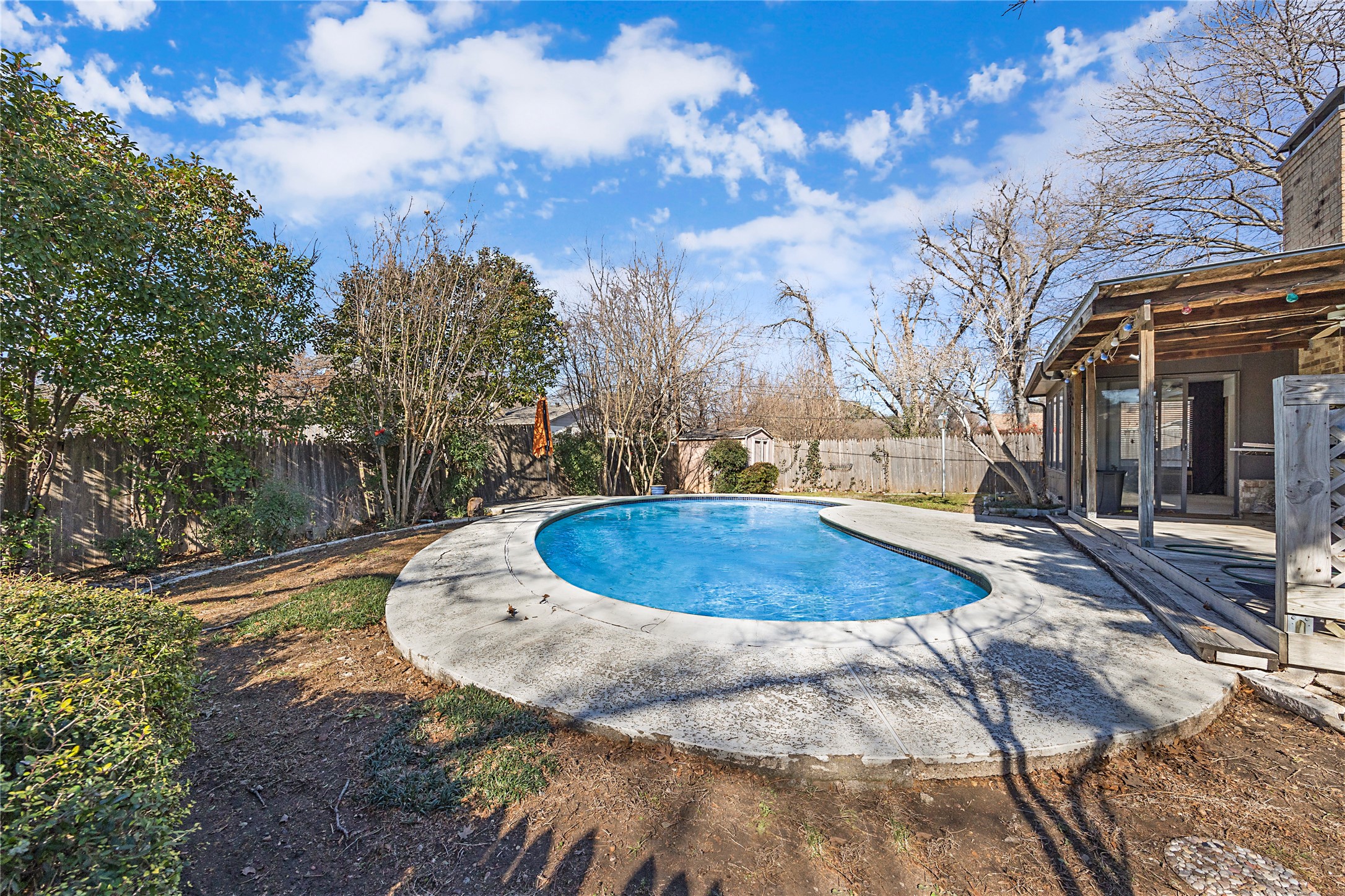 1629 Wisteria Way