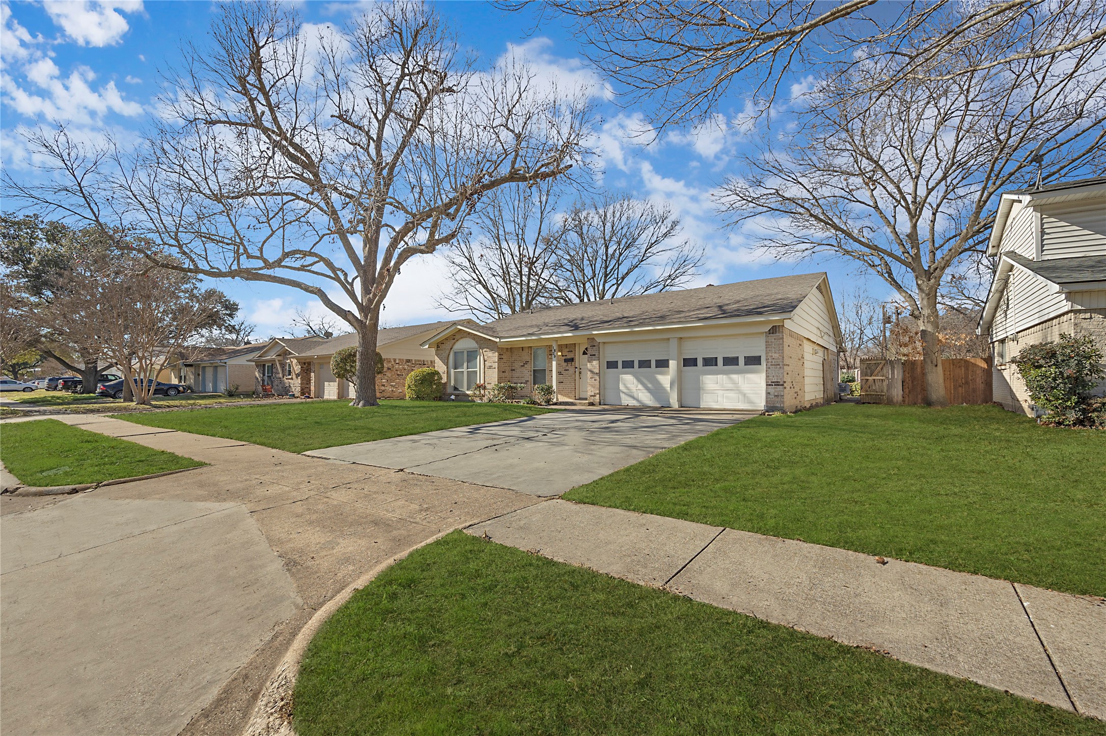 1629 Wisteria Way