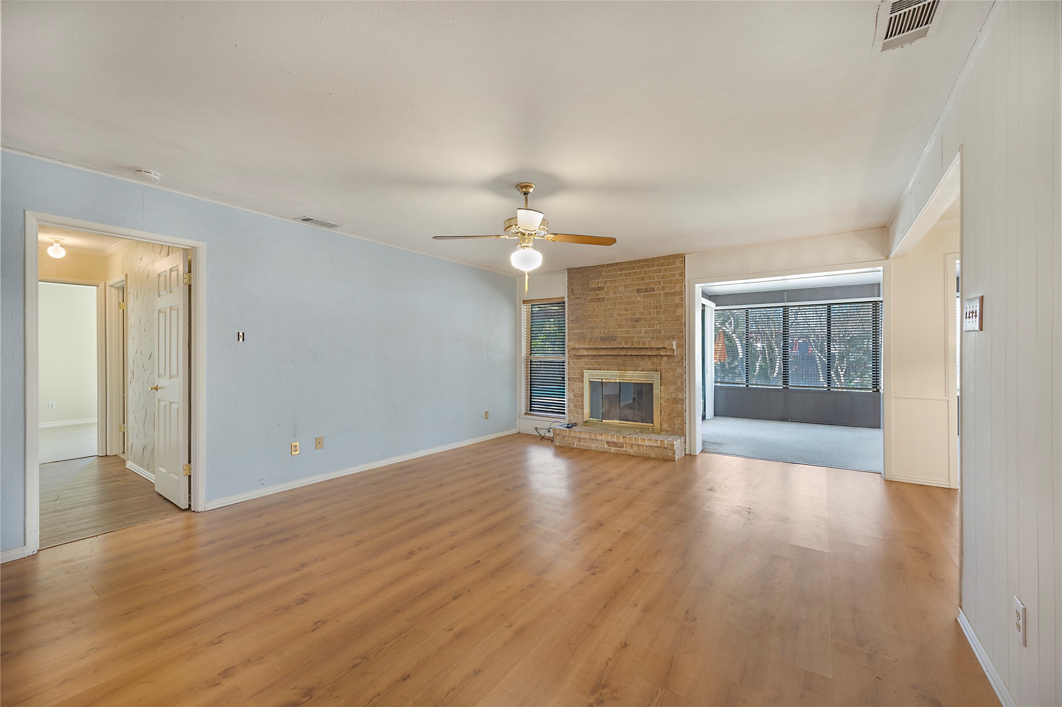 1629 Wisteria Way