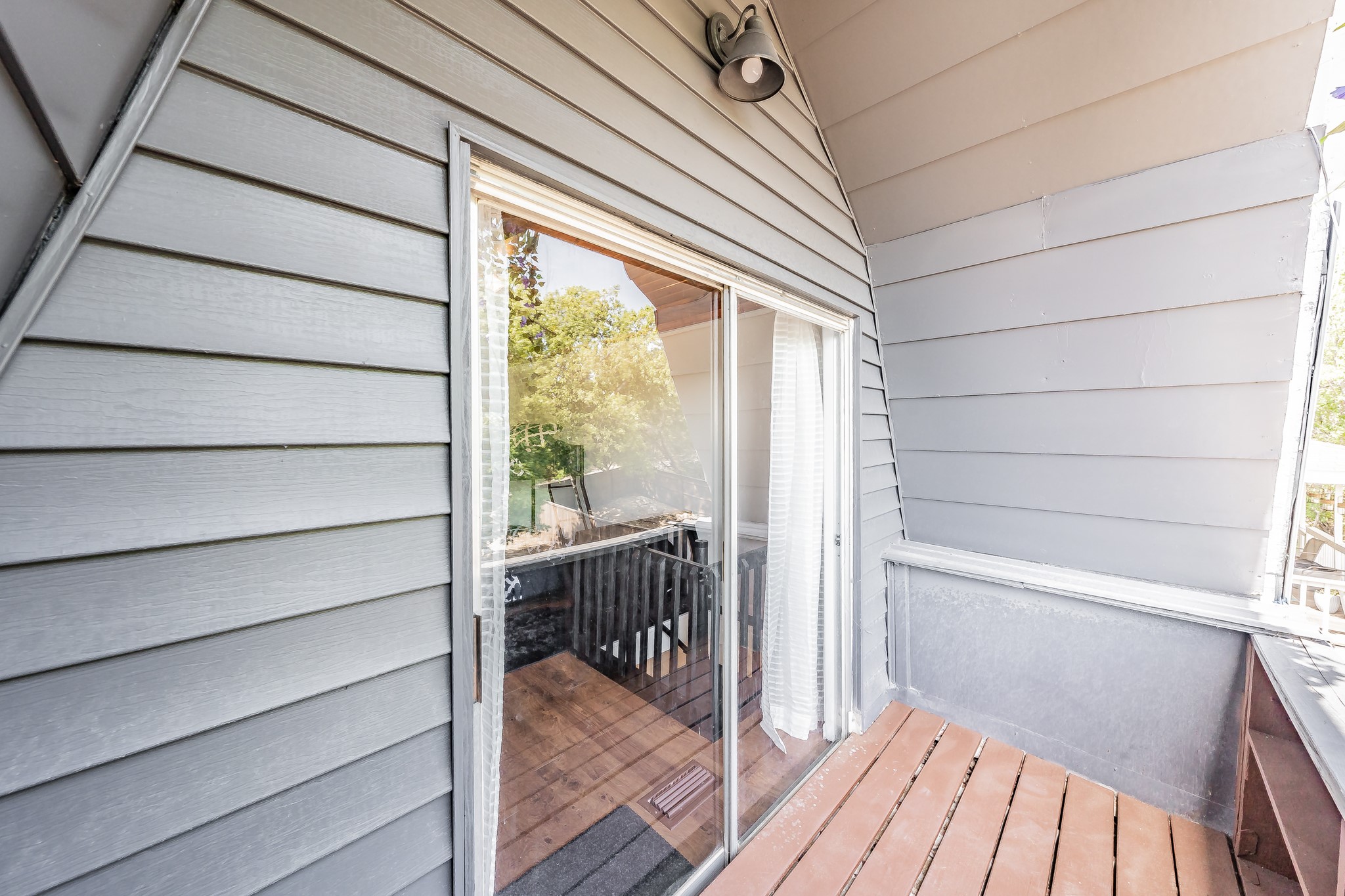 1129 Scenic Drive