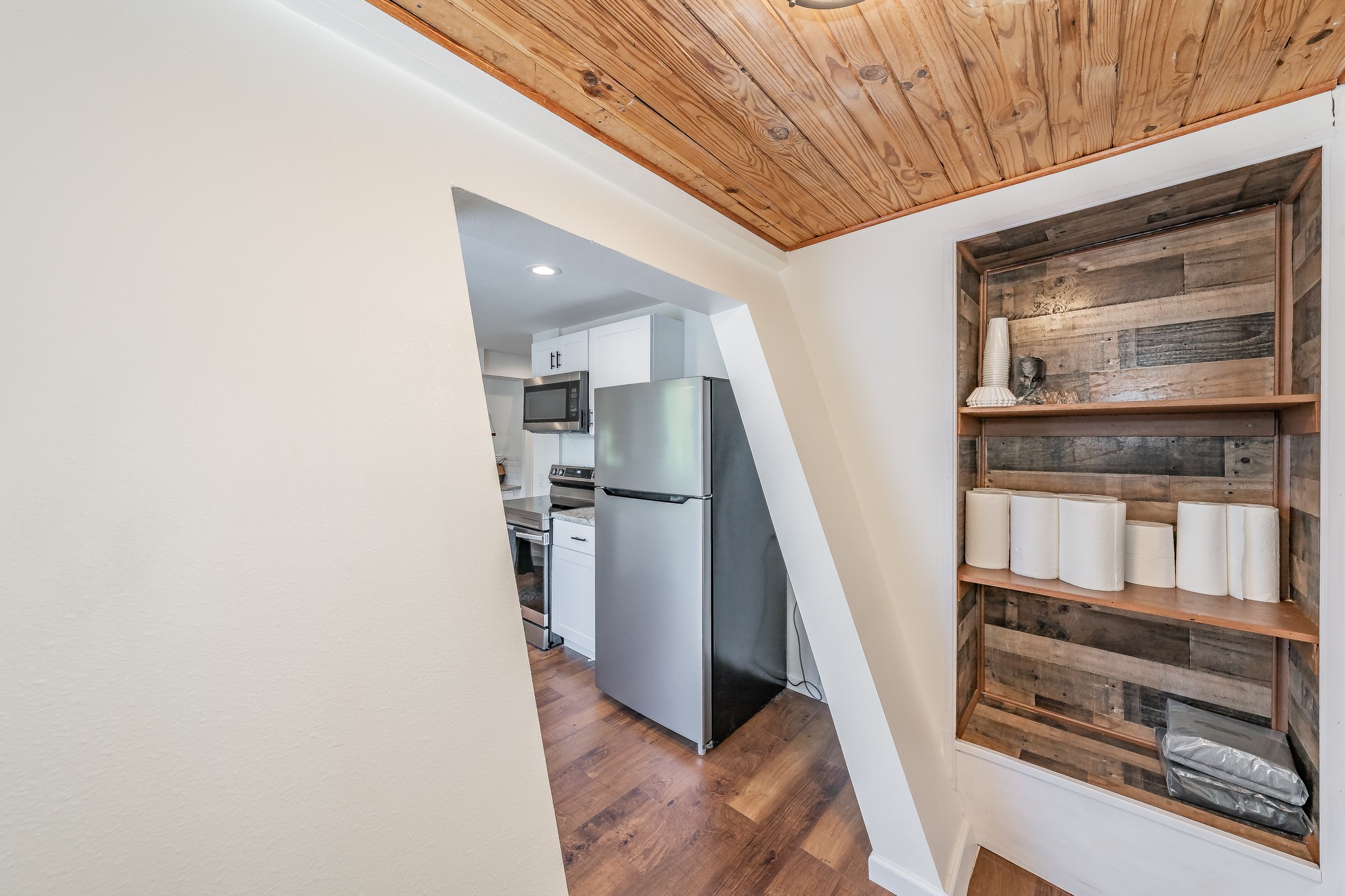 1129 Scenic Drive