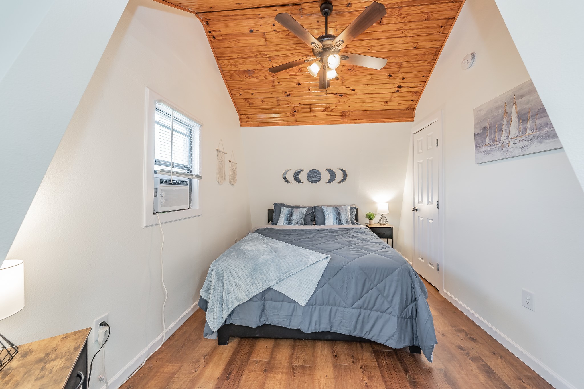 1129 Scenic Drive