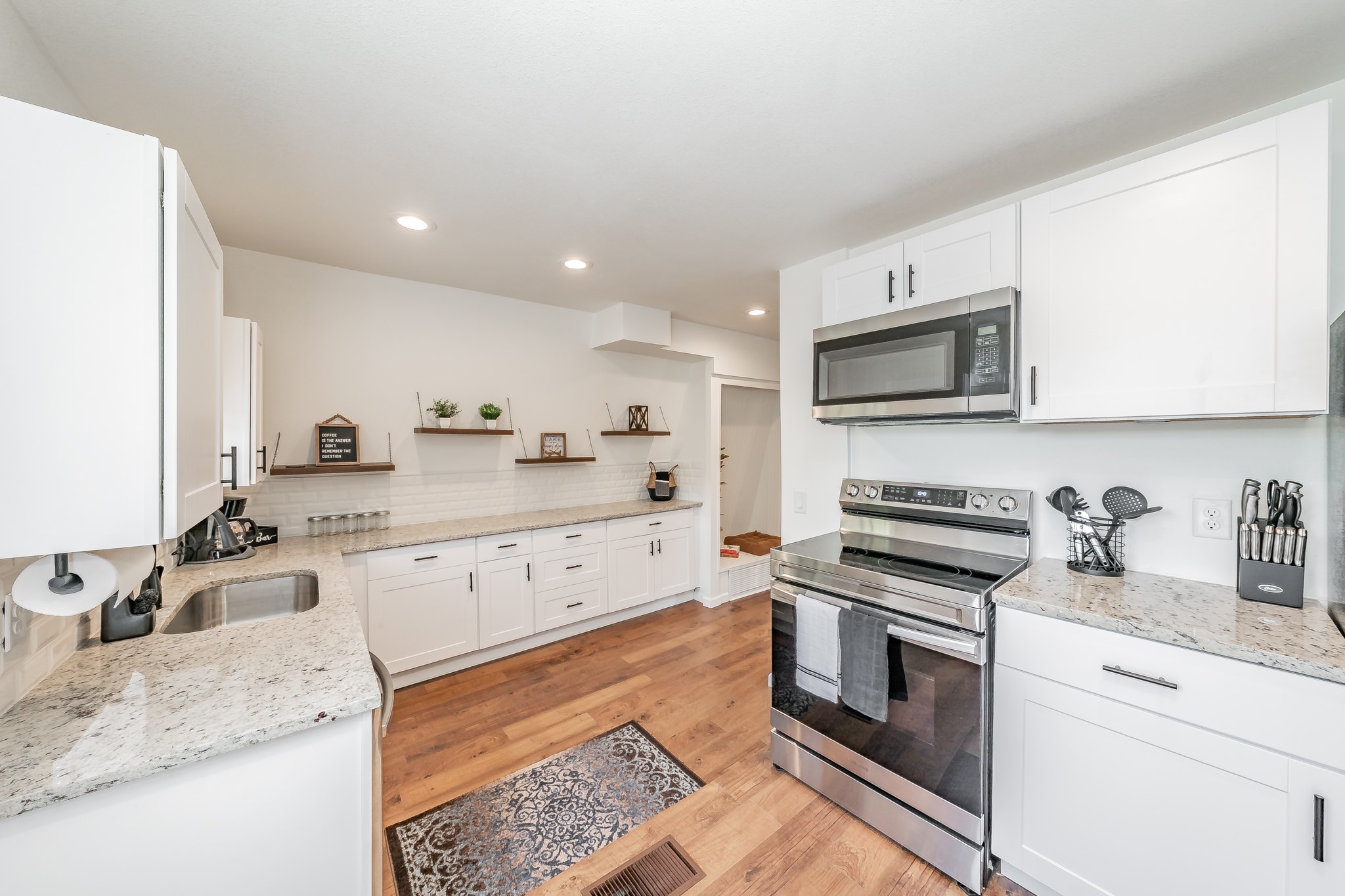 1129 Scenic Drive