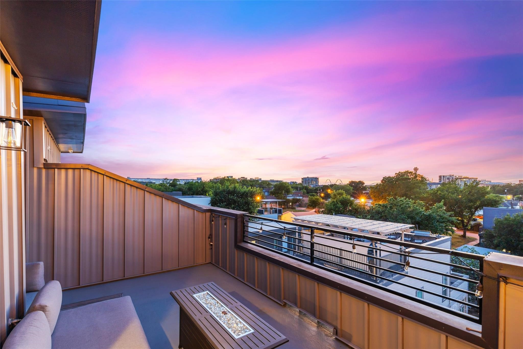 1625 Hickory Street 102