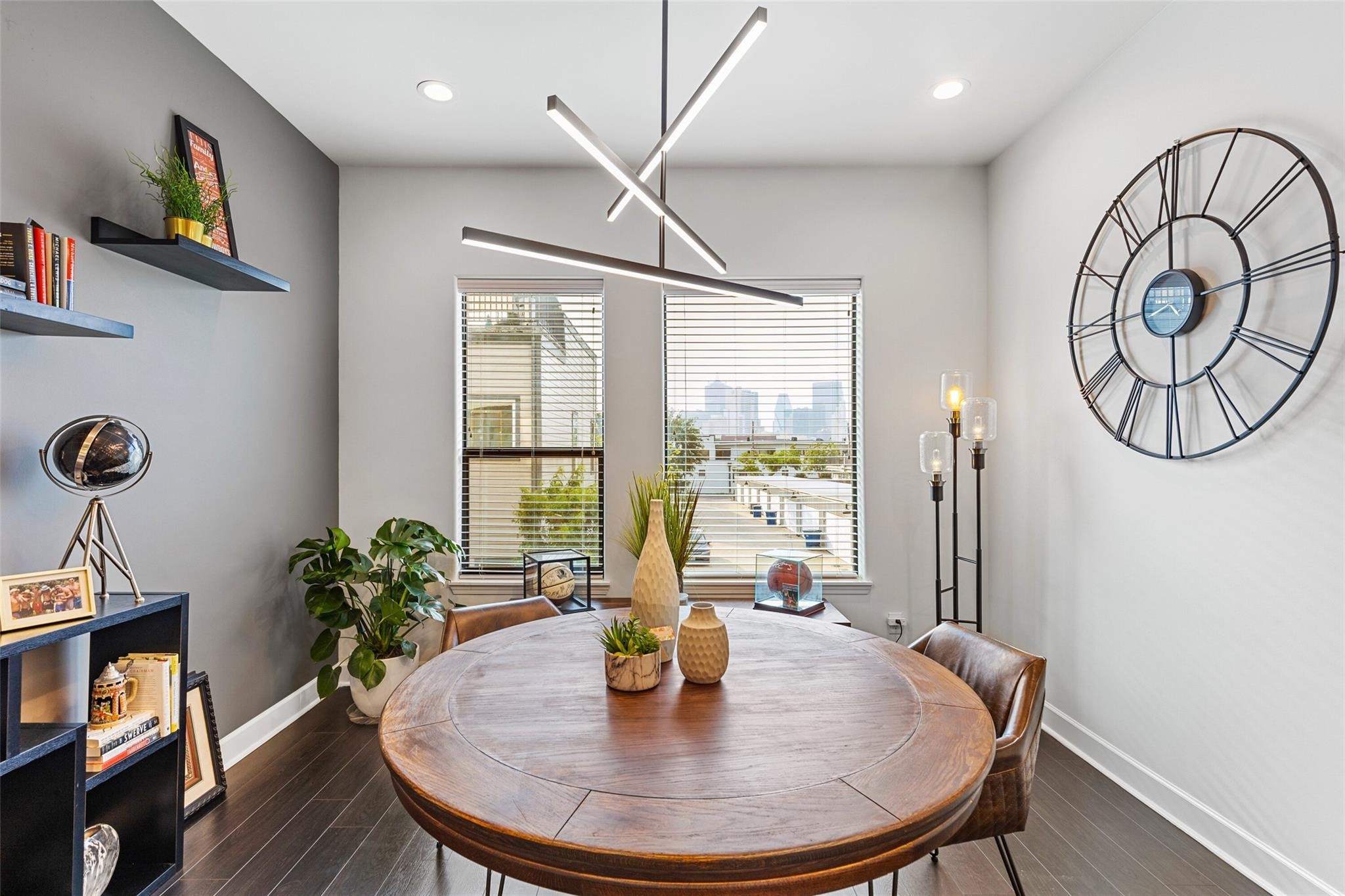 1625 Hickory Street 102