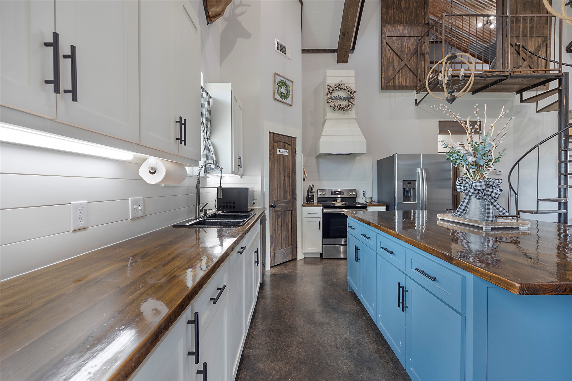 17012 High Meadow Court