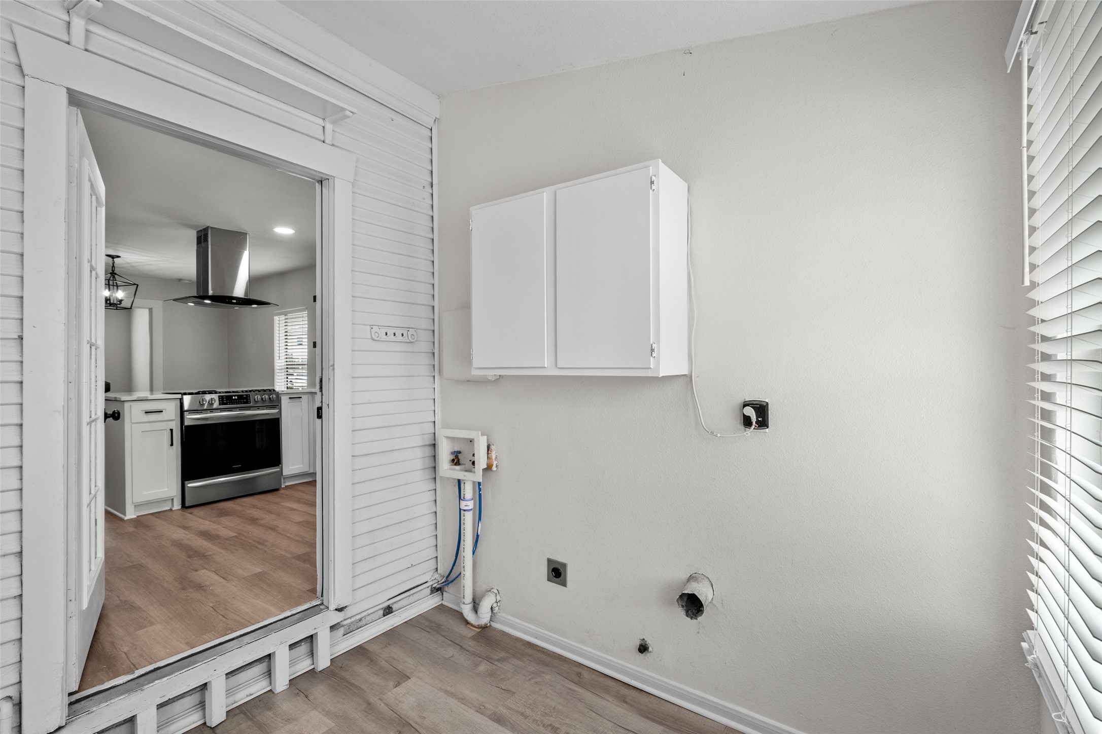 612 E Wall Street
