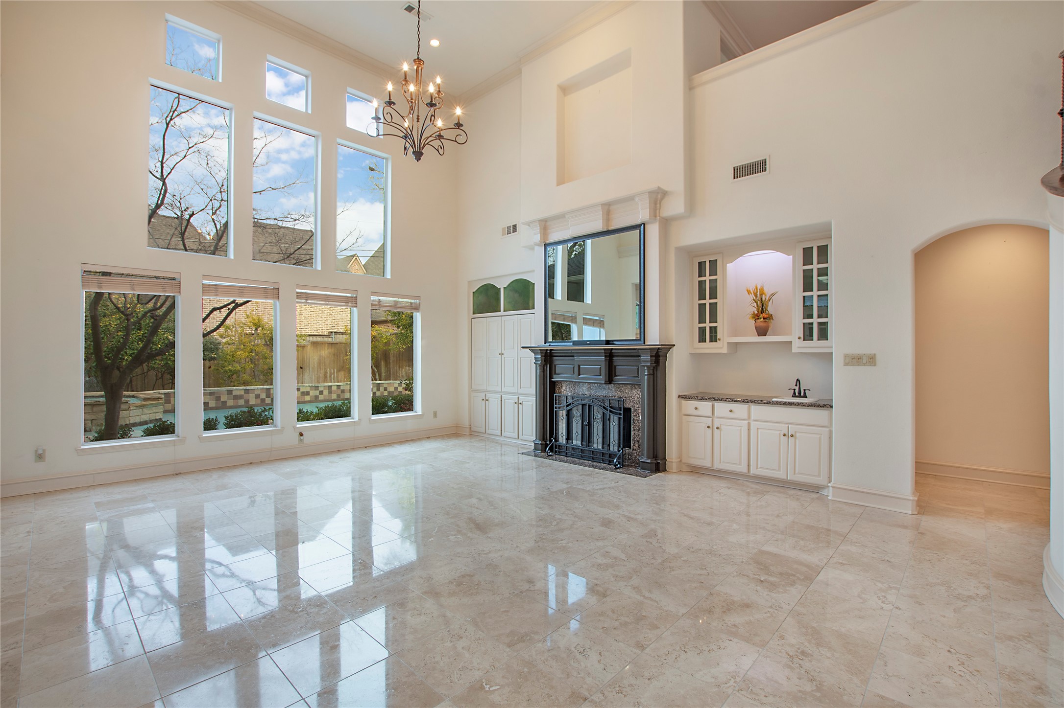 8931 Guernsey Lane