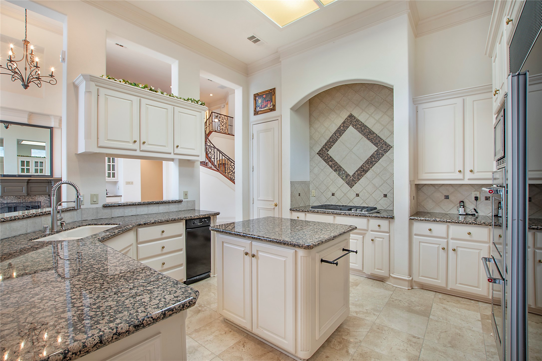 8931 Guernsey Lane