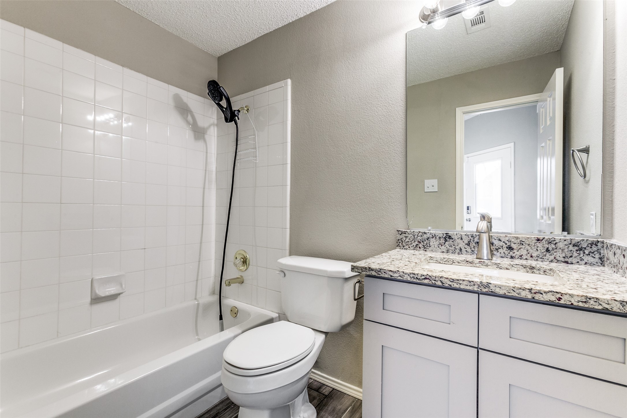 6055 Mapleshade Lane