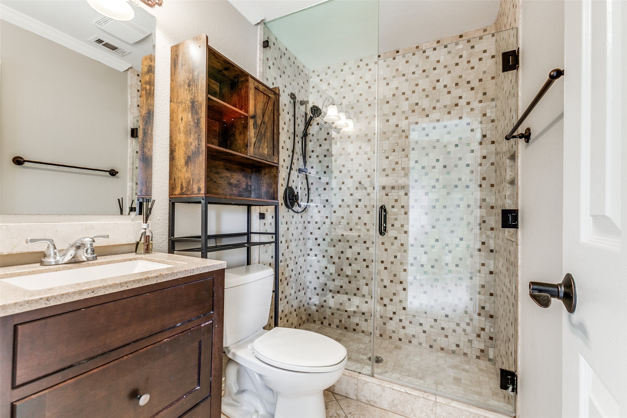 6055 Mapleshade Lane