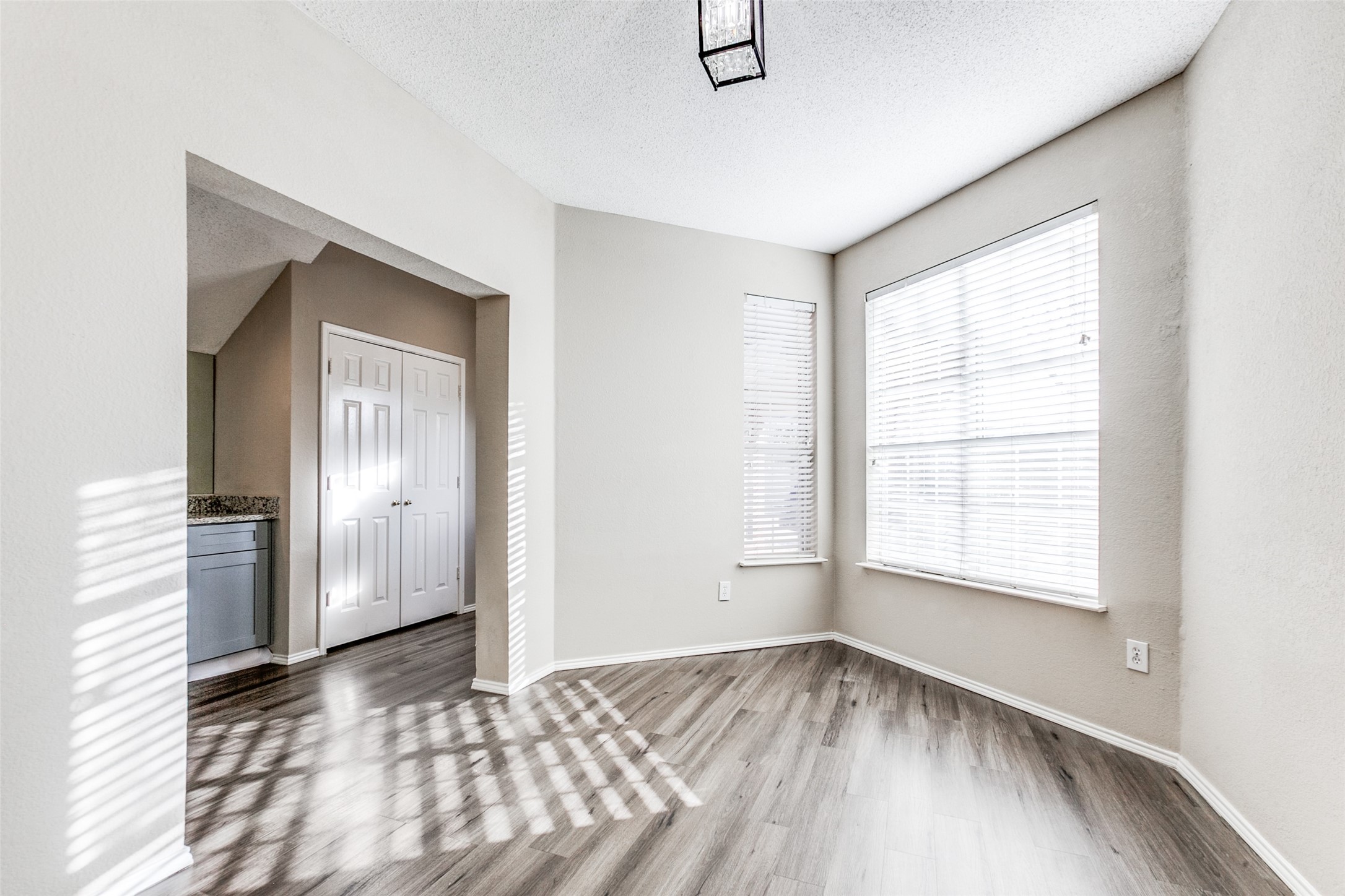 6055 Mapleshade Lane