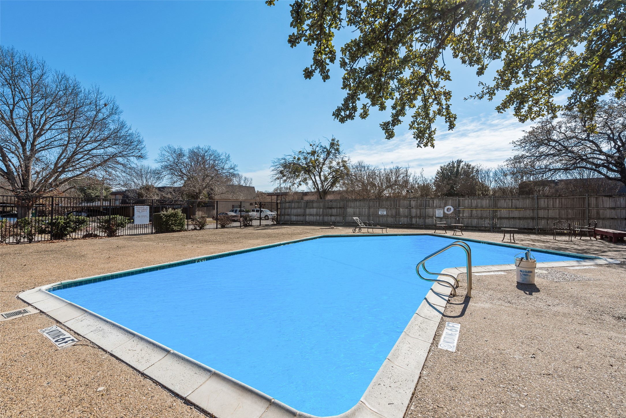 1809 E Grauwyler Road 130