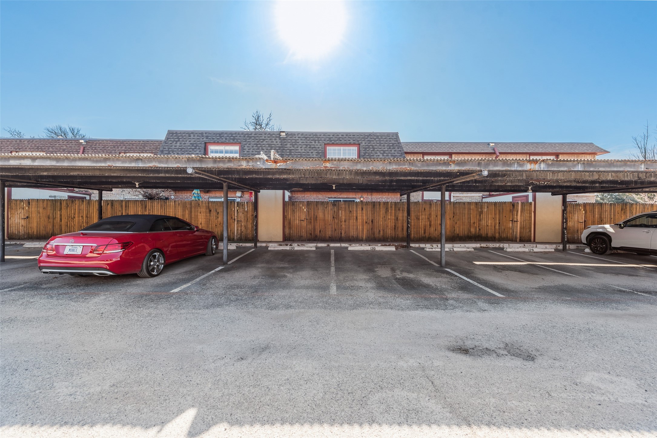 1809 E Grauwyler Road 130