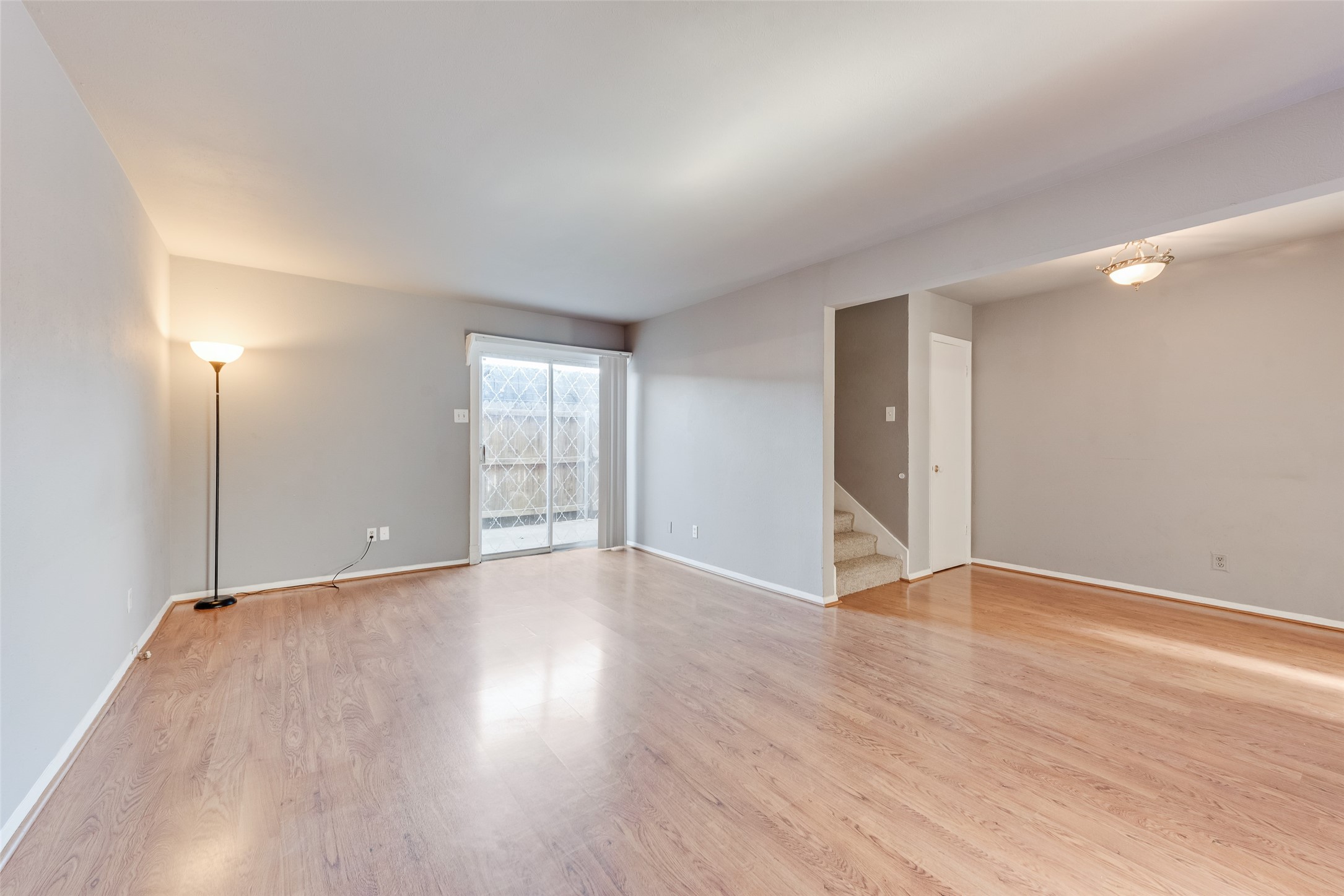 1809 E Grauwyler Road 130