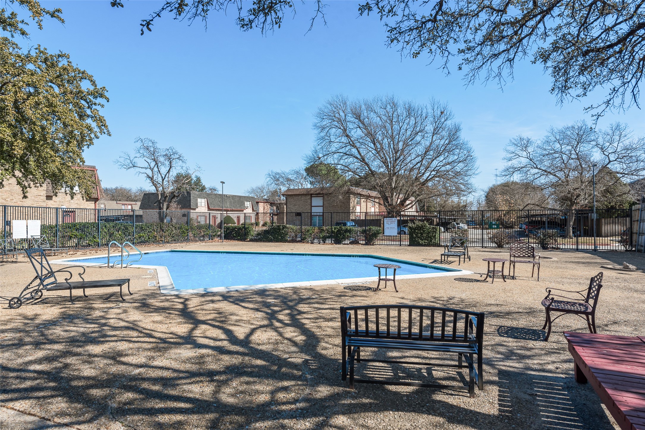 1809 E Grauwyler Road 130