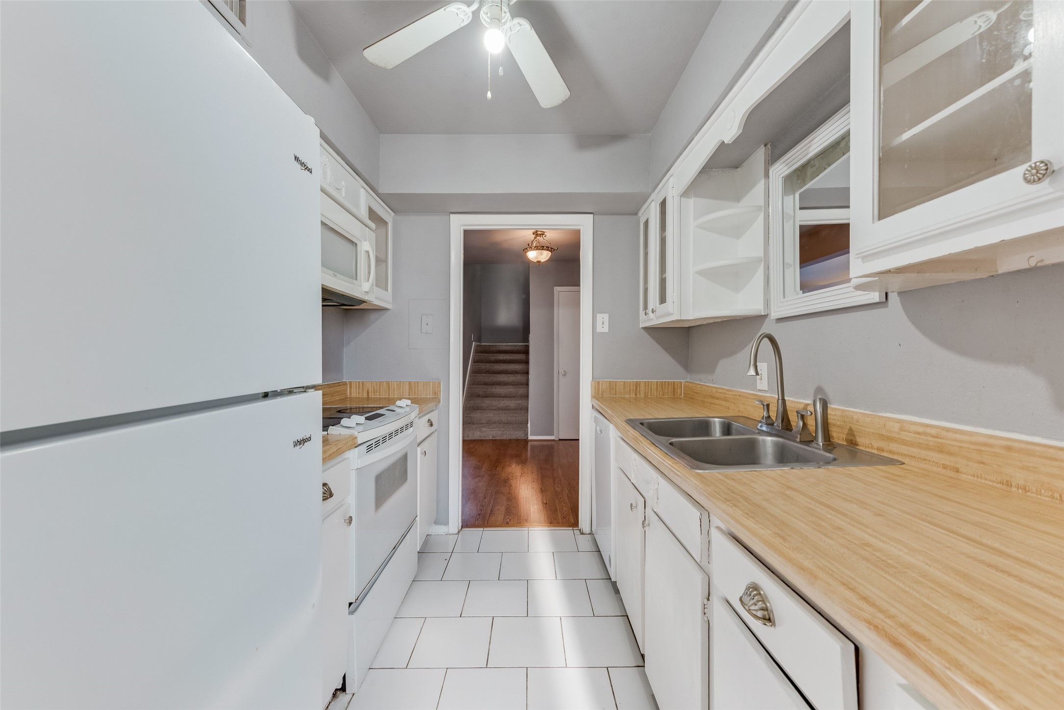 1809 E Grauwyler Road 130