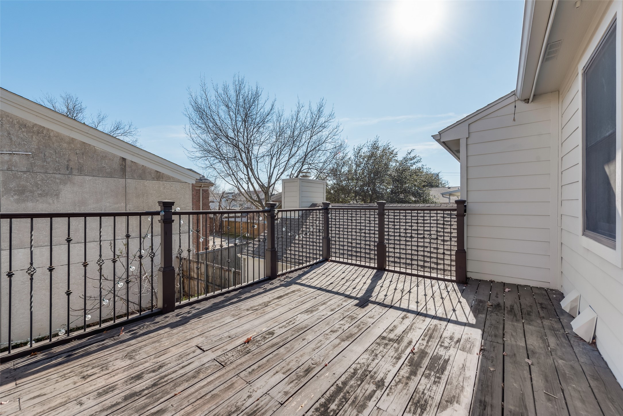 5016 Pershing Street