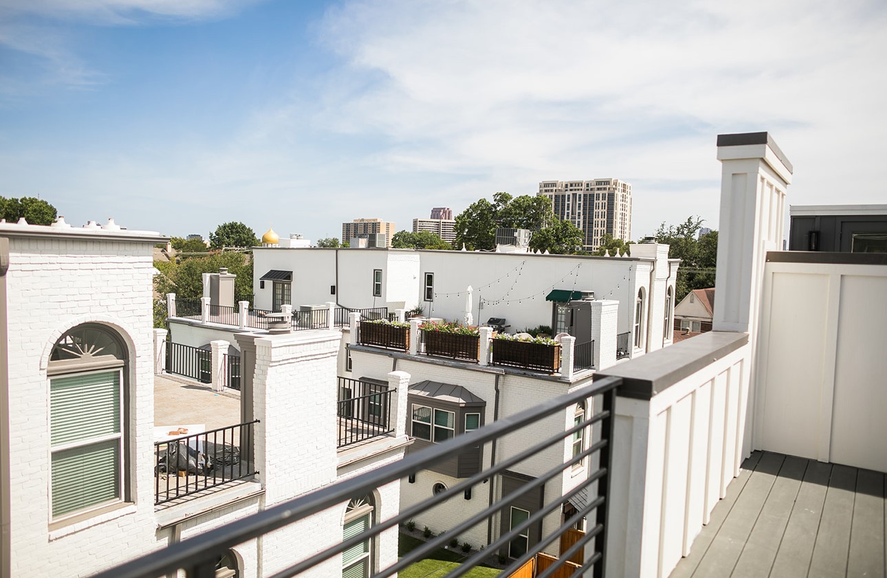 4138 Herschel Avenue 101