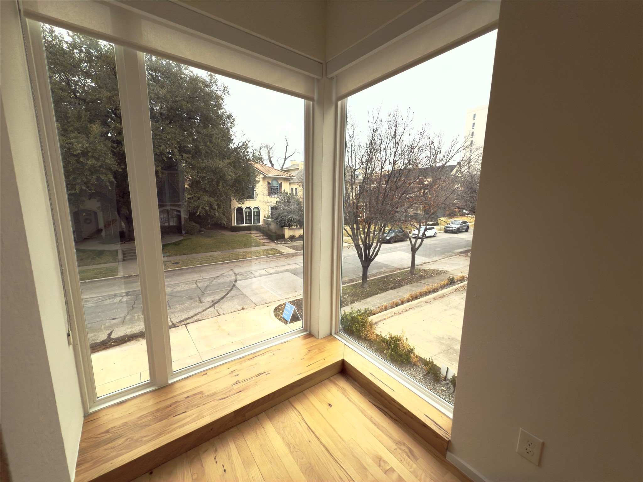 4138 Herschel Avenue 101