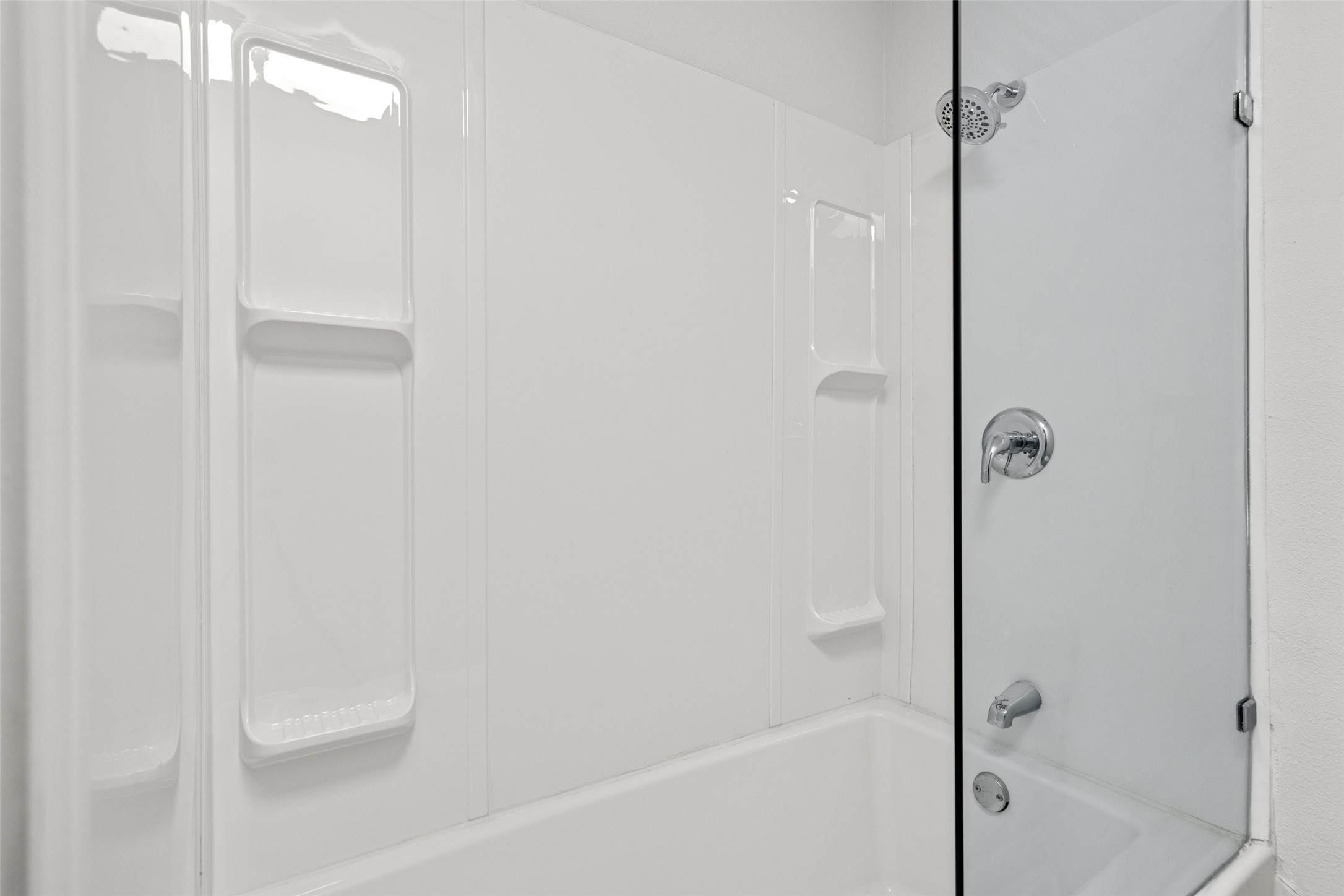 4104 N Hall Street 216