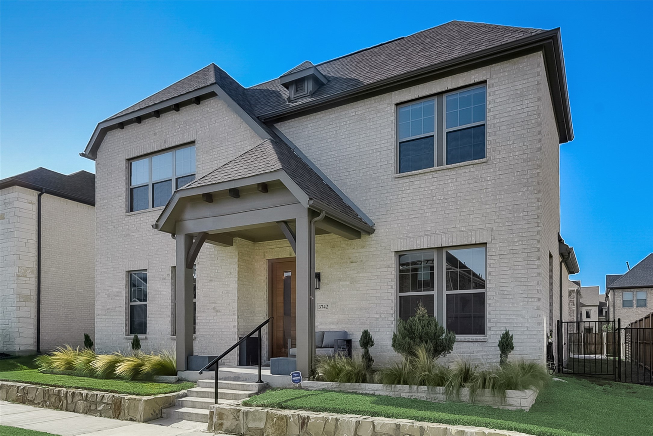 3742 Harvest Lane