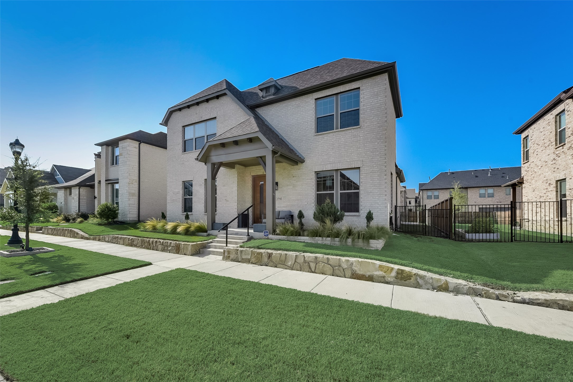 3742 Harvest Lane