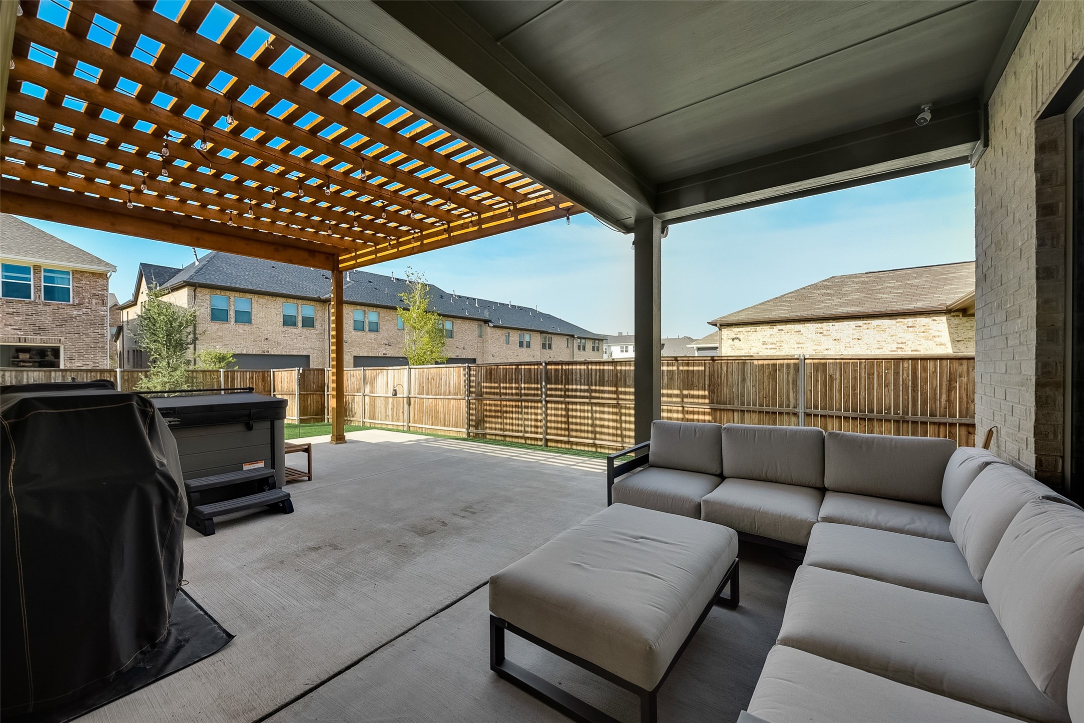 3742 Harvest Lane