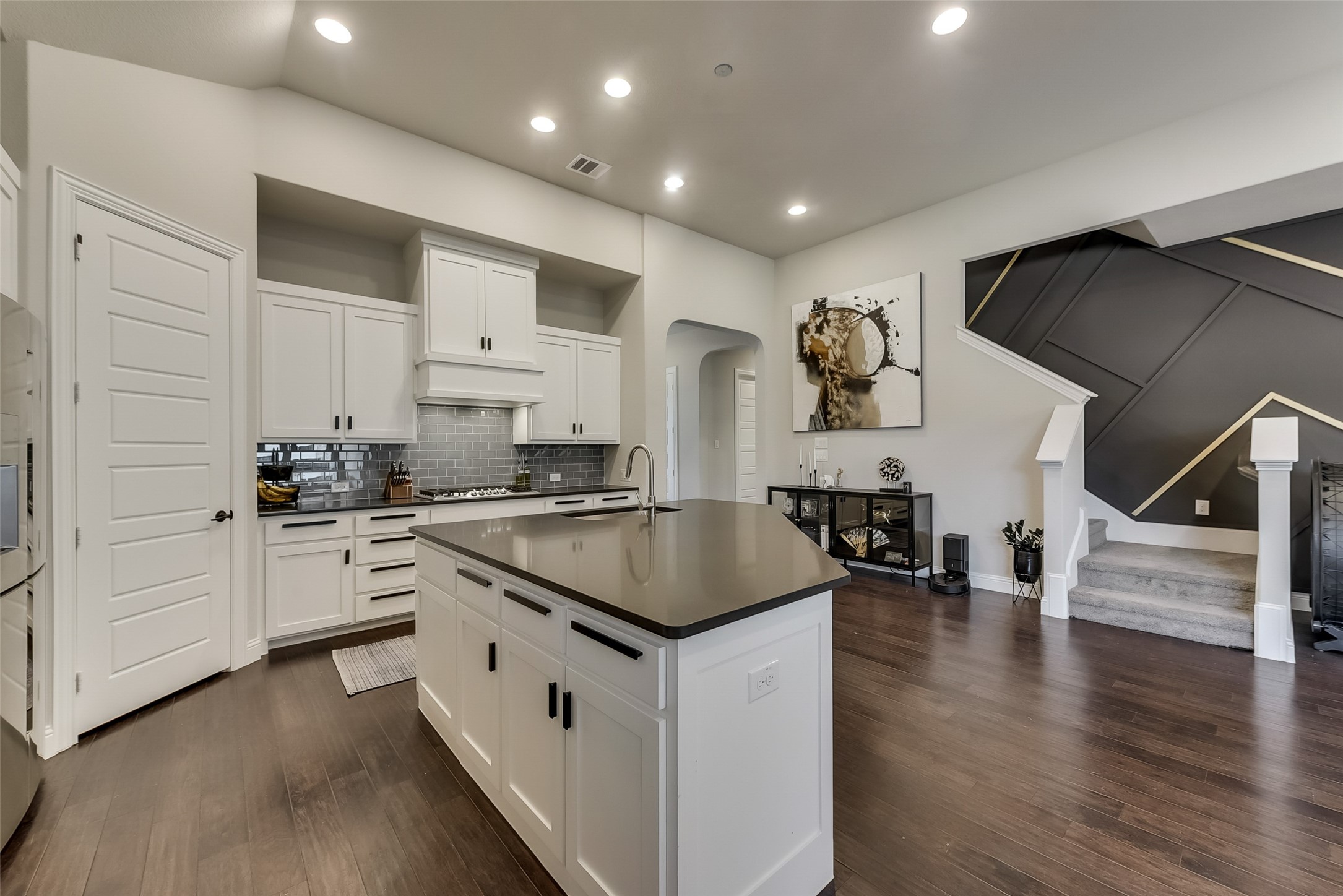 3742 Harvest Lane