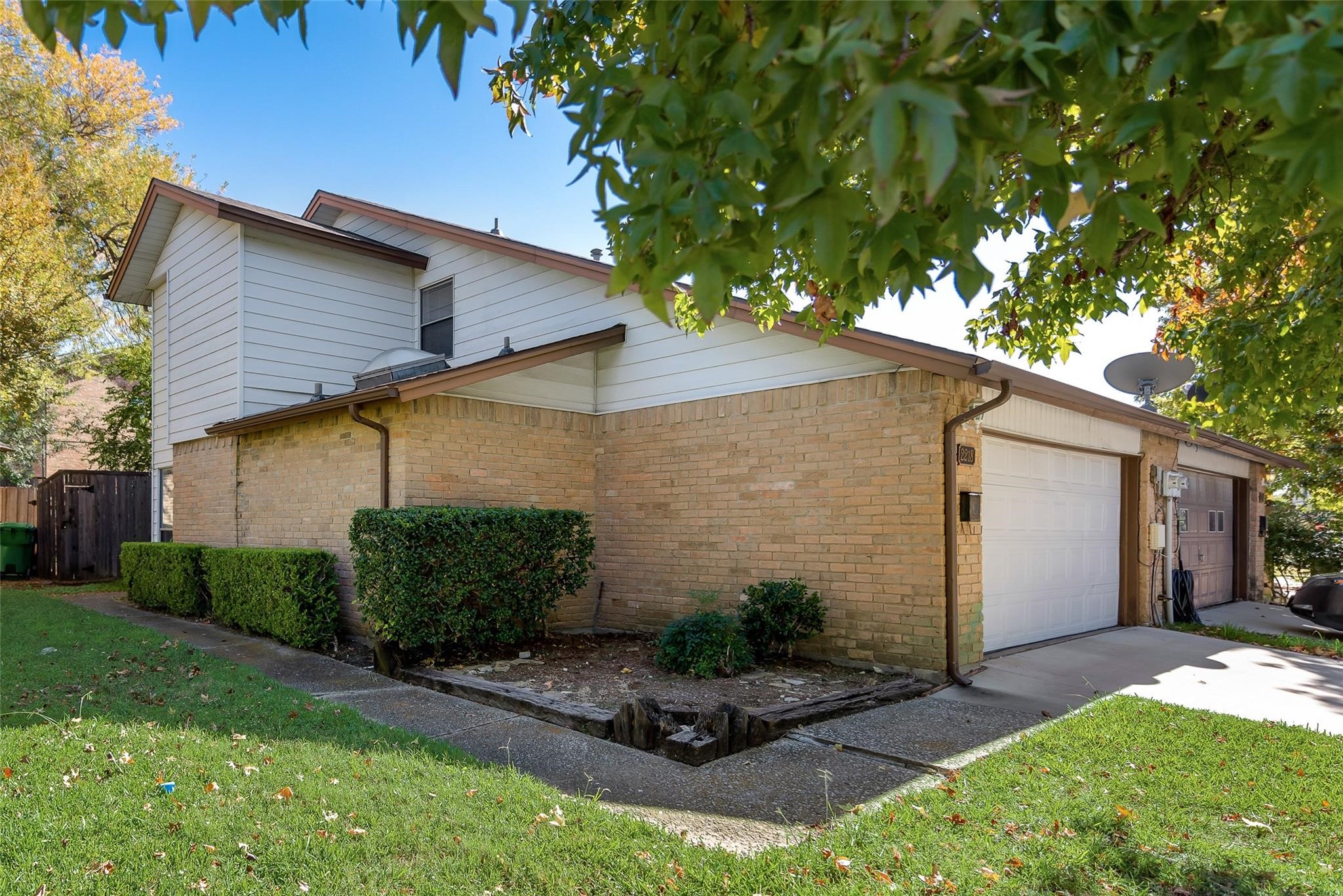 2216 Jackson Circle