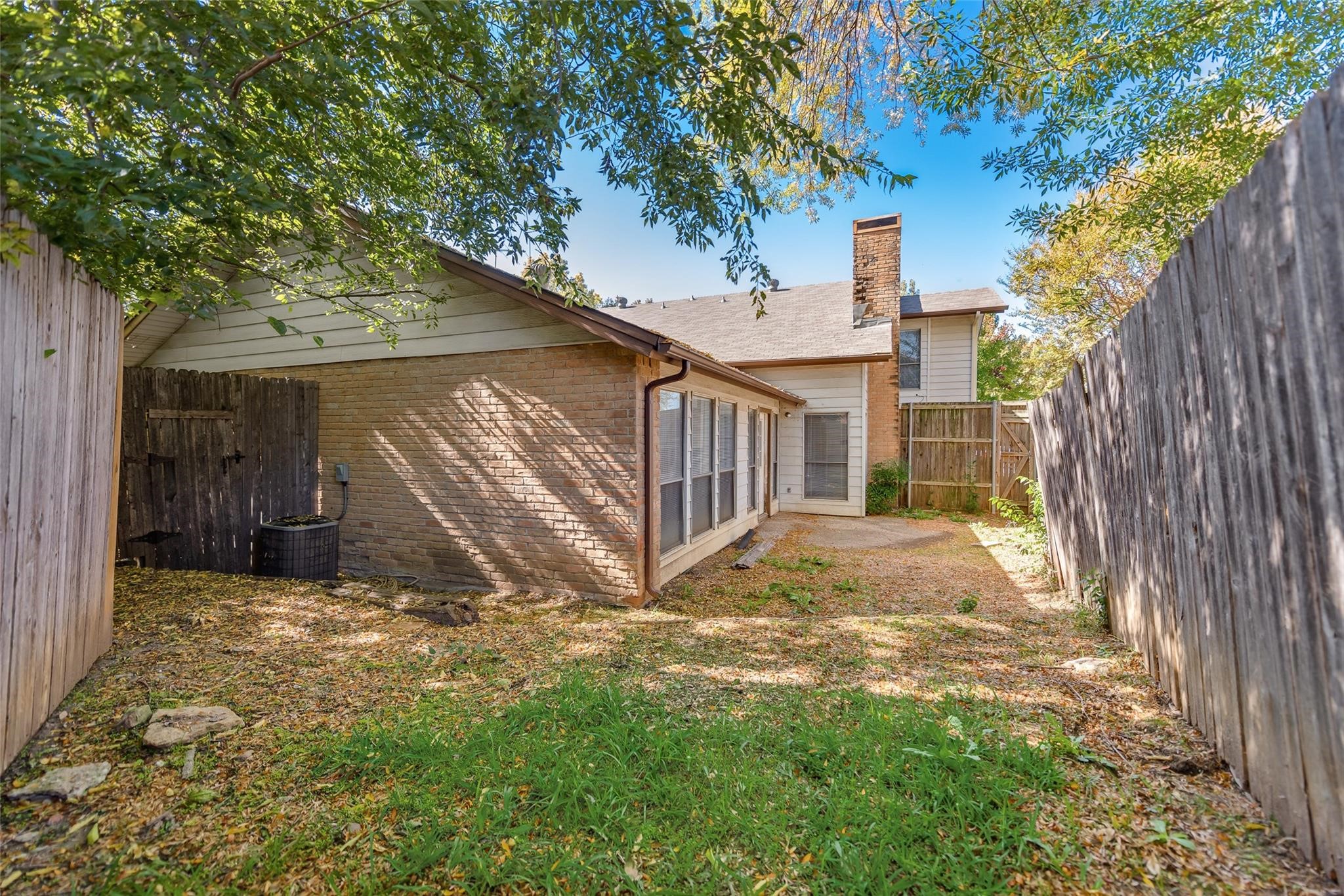 2216 Jackson Circle