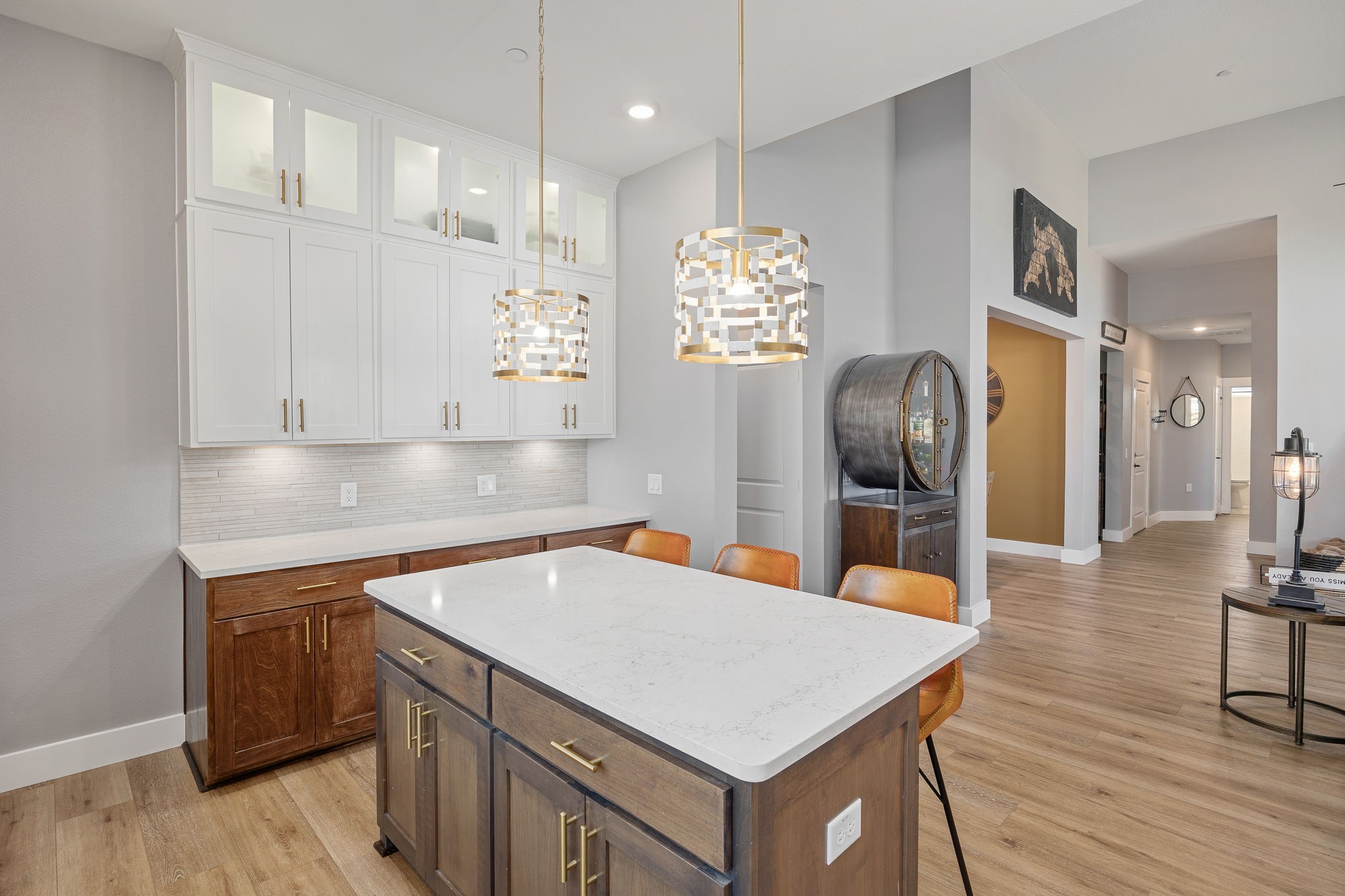 3811 Rochelle Court