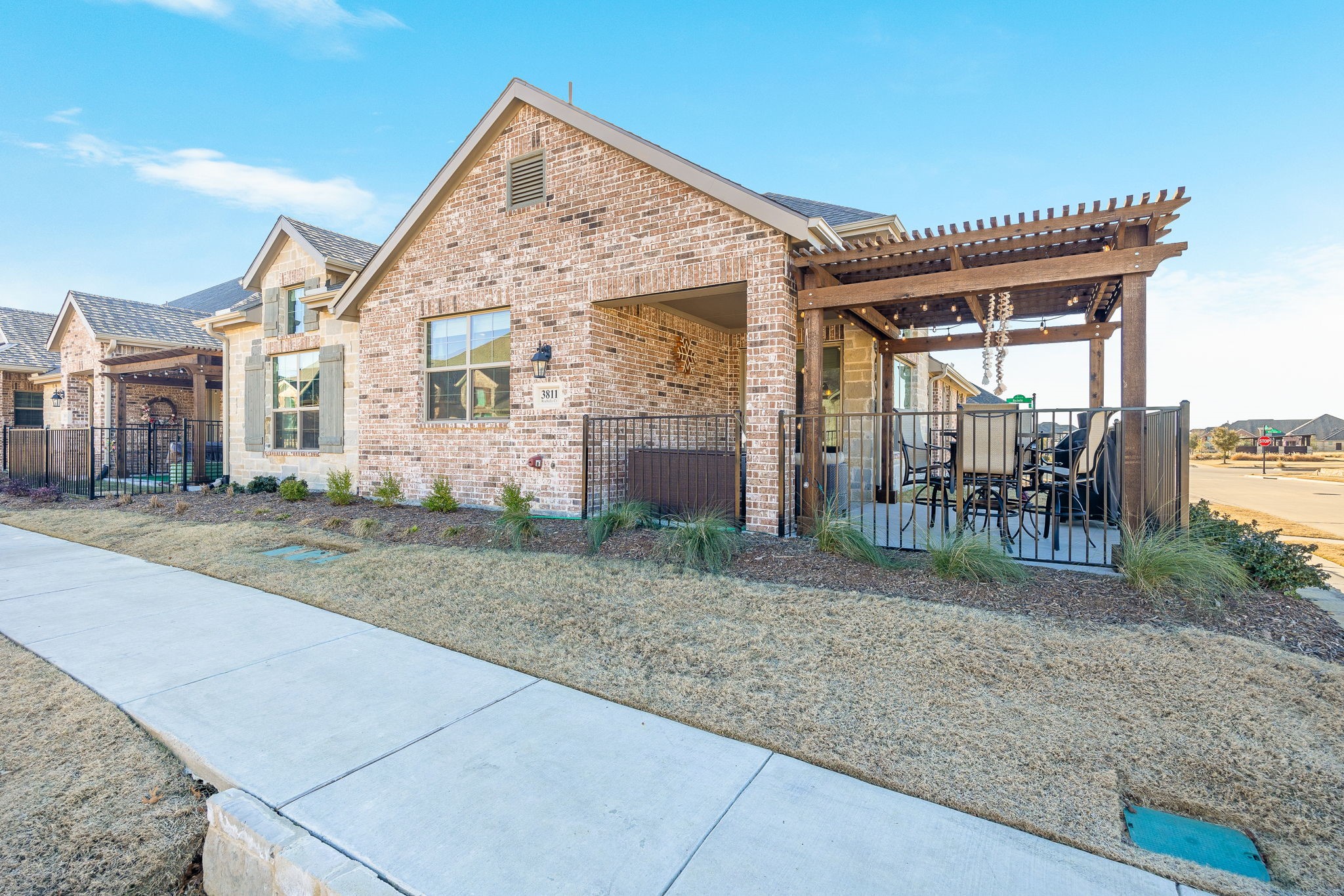 3811 Rochelle Court